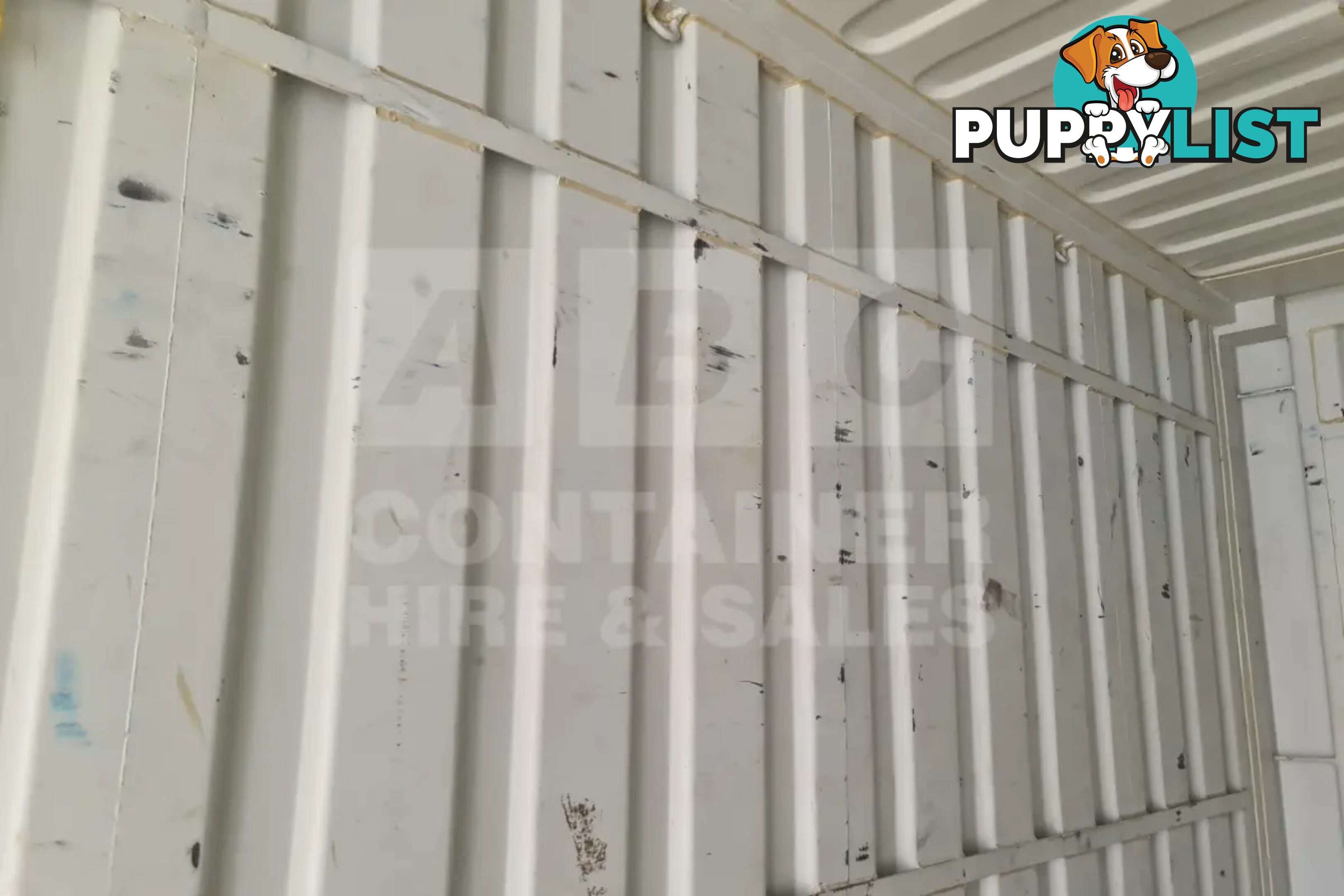 20' HIGH CUBE SHIPPING CONTAINER (WITH TIE RAILS)