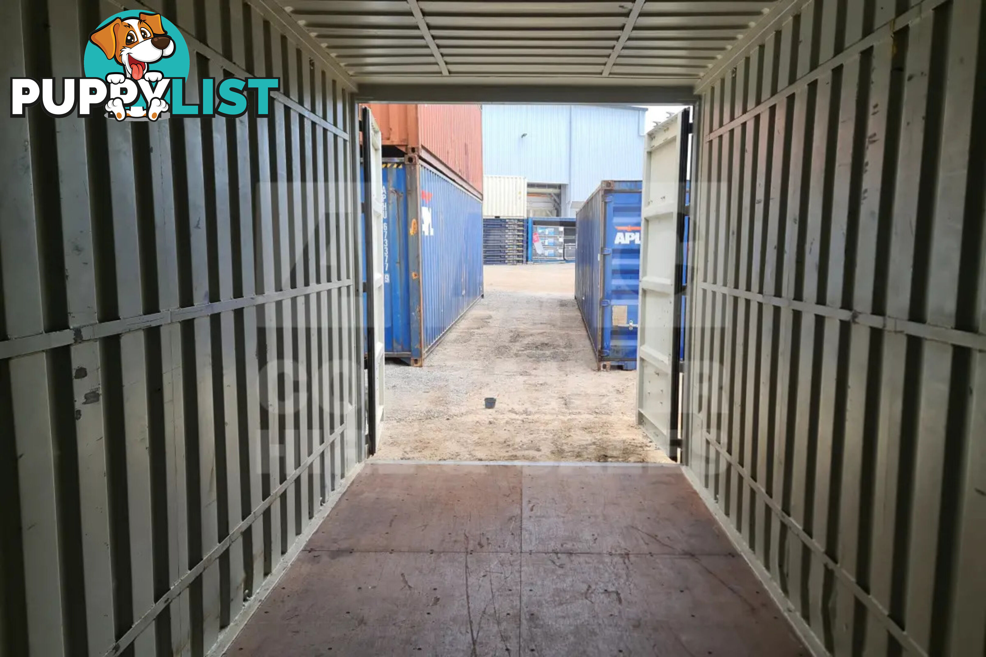 20' HIGH CUBE SHIPPING CONTAINER (WITH TIE RAILS)