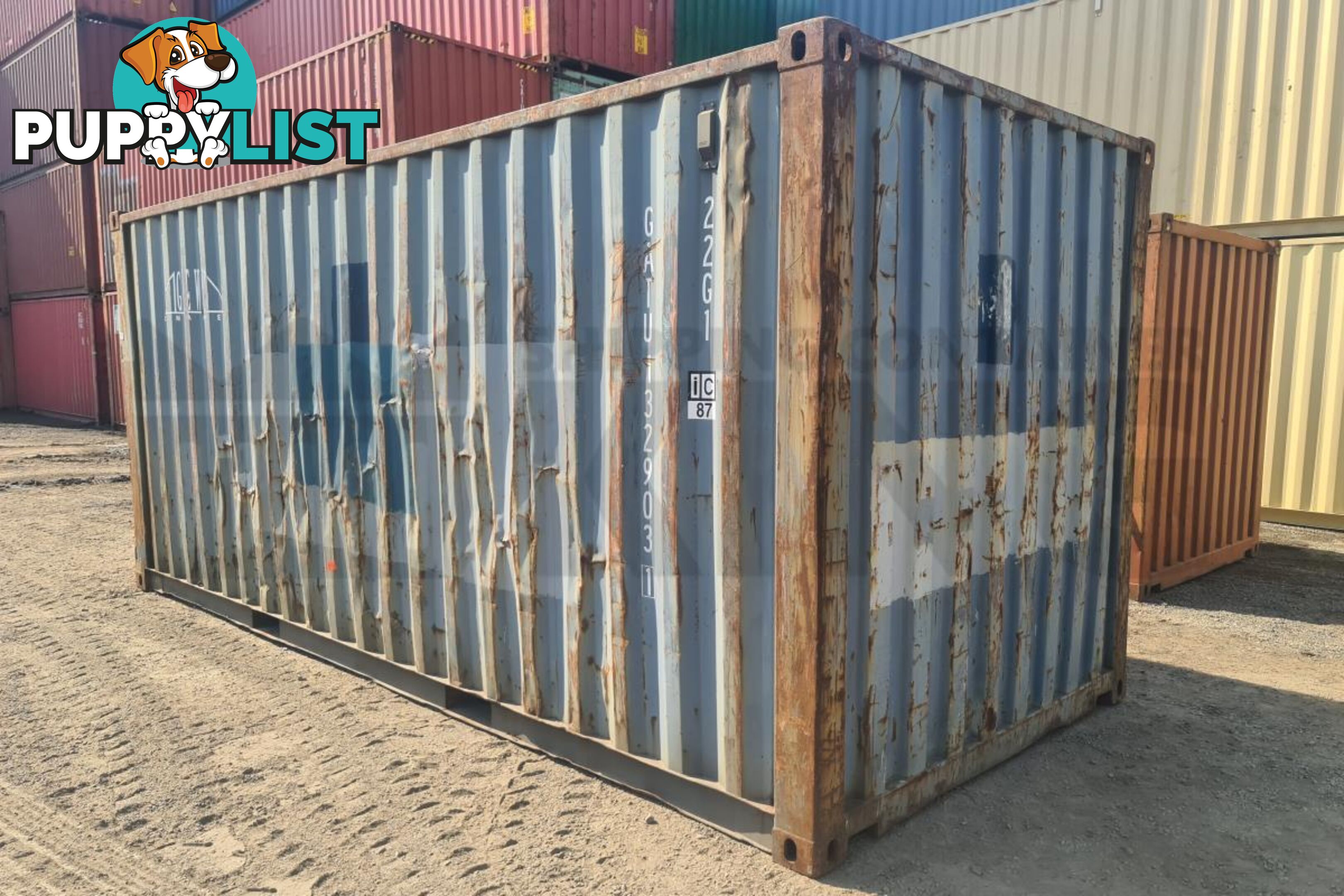 20' STANDARD HEIGHT SHIPPING CONTAINER - in Toowoomba