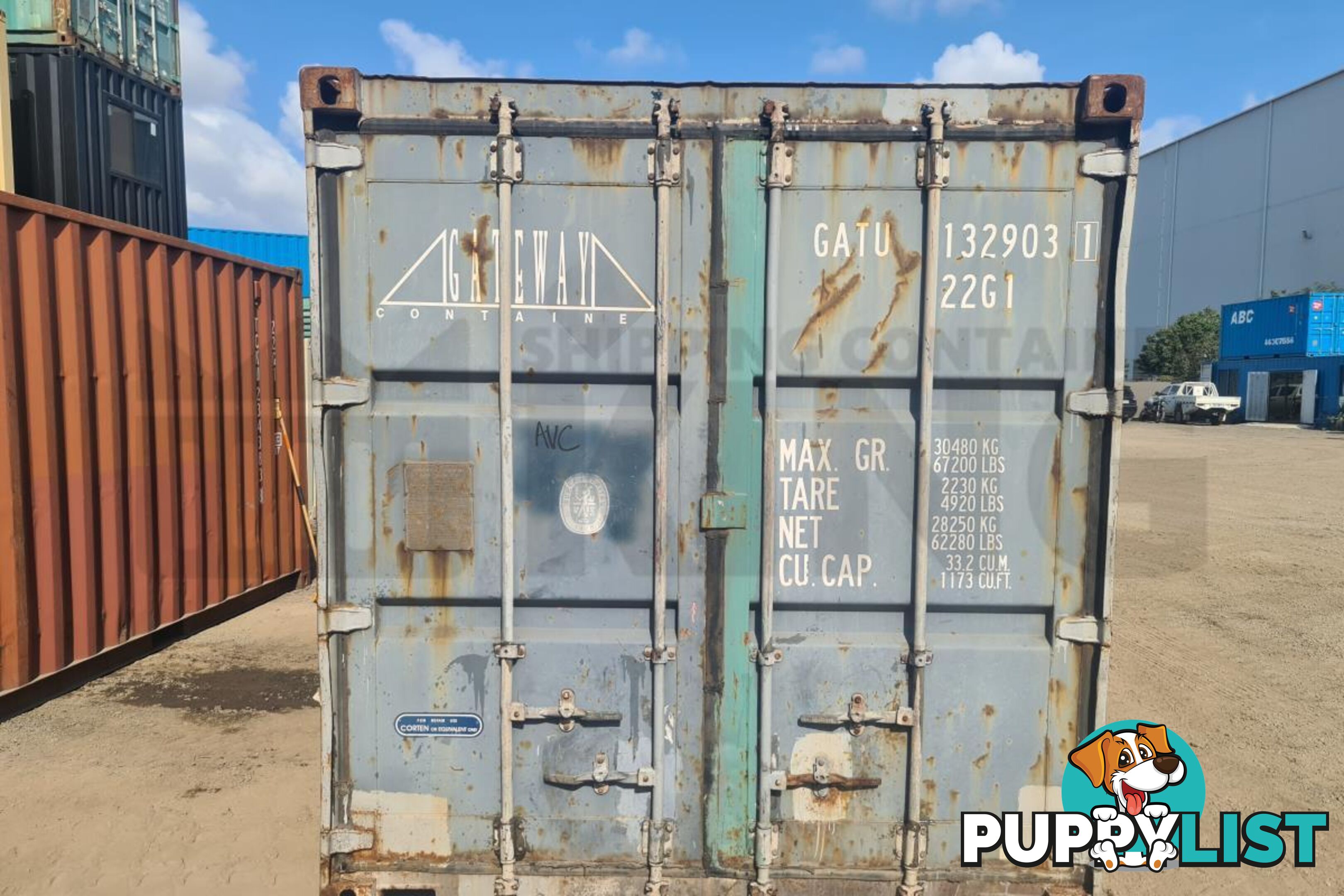 20' STANDARD HEIGHT SHIPPING CONTAINER - in Toowoomba