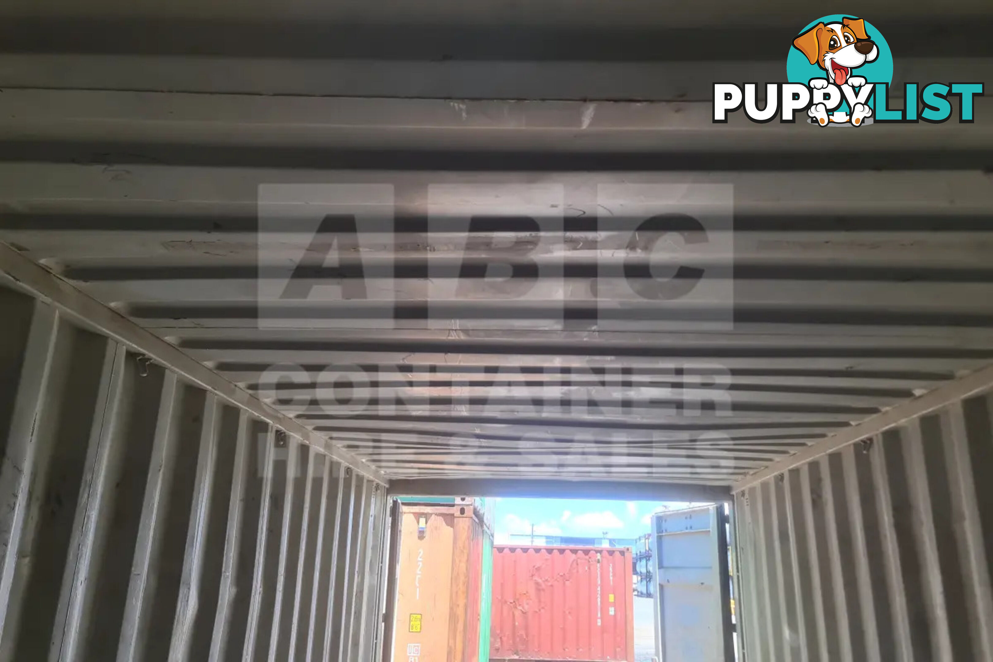 20' STANDARD HEIGHT SHIPPING CONTAINER