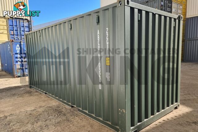 20' STANDARD HEIGHT SHIPPING CONTAINER - in Brisbane