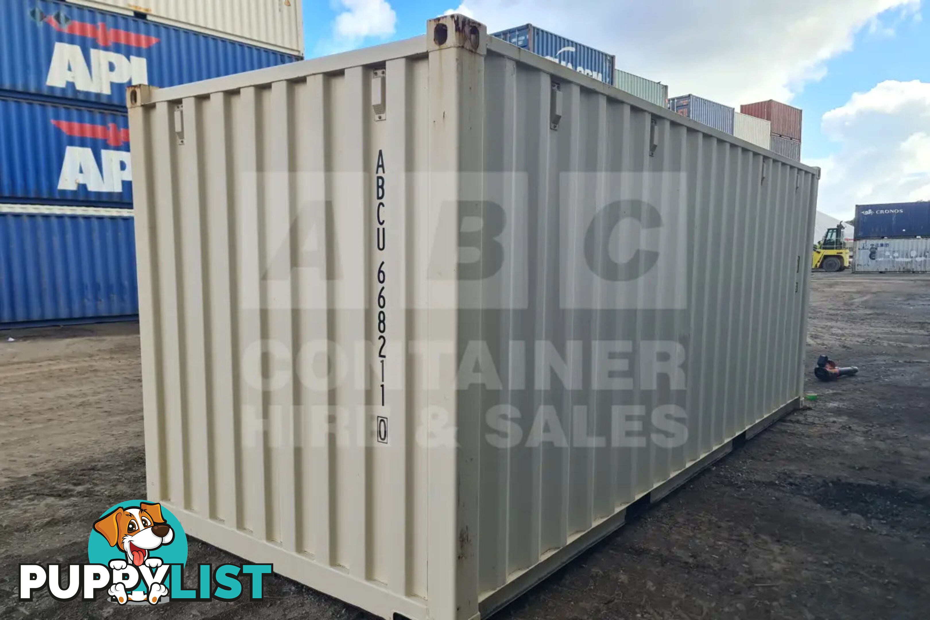 20' STANDARD HEIGHT SHIPPING CONTAINER