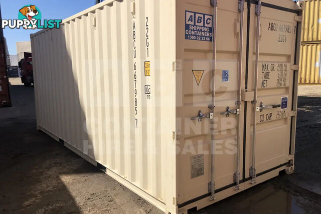 20' STANDARD HEIGHT SHIPPING CONTAINER - in Townsville