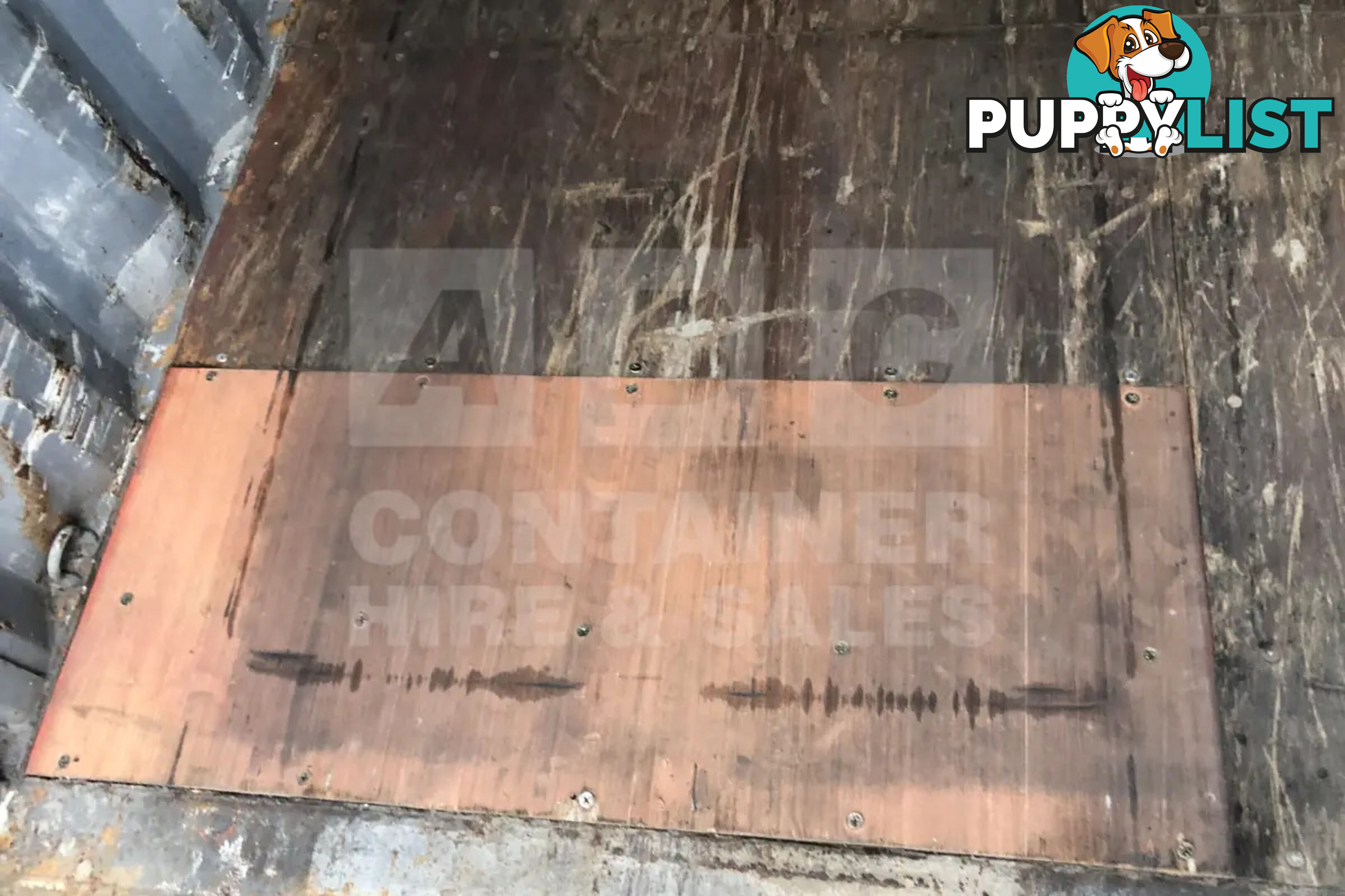 20' STANDARD HEIGHT SHIPPING CONTAINER