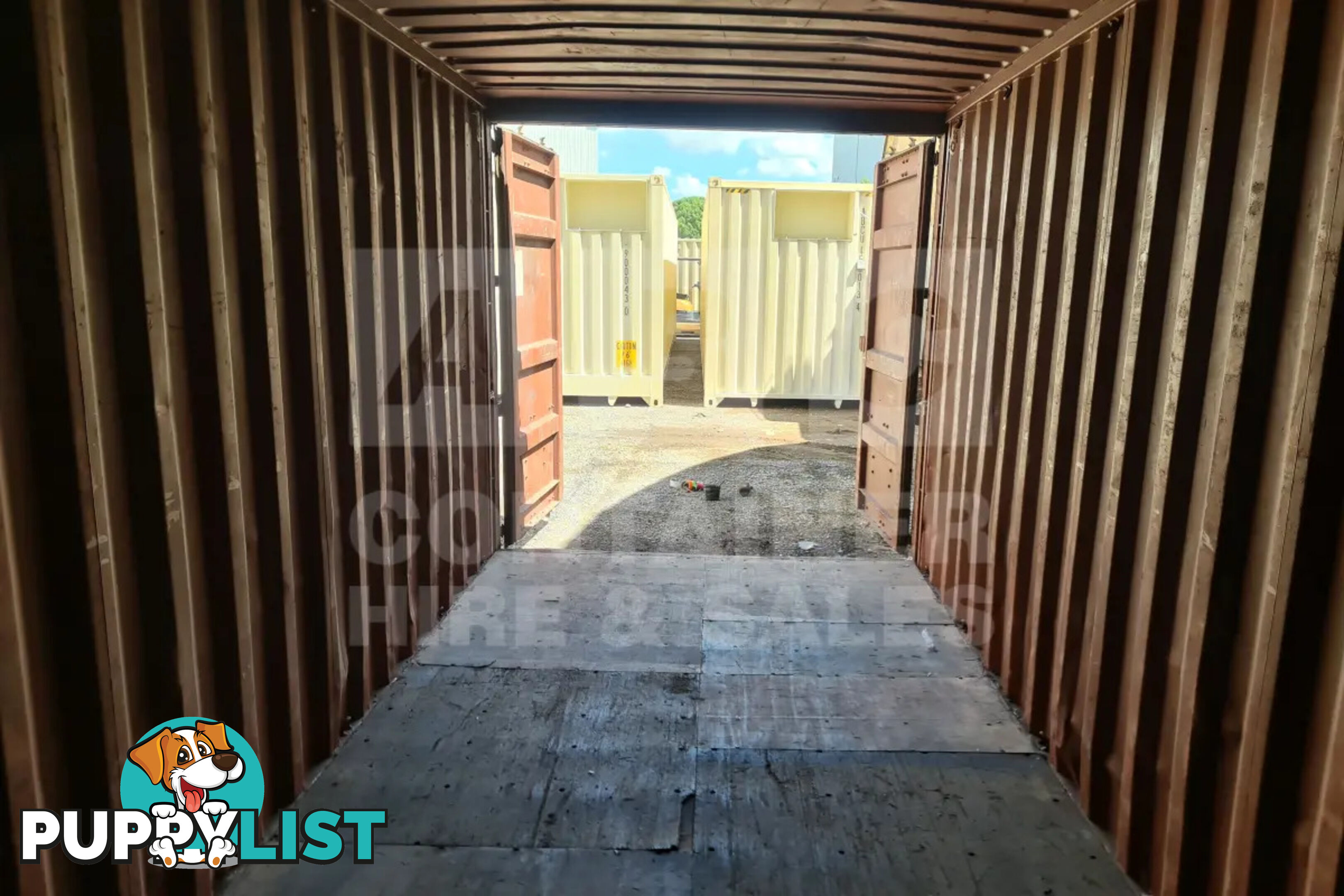20' STANDARD HEIGHT SHIPPING CONTAINER
