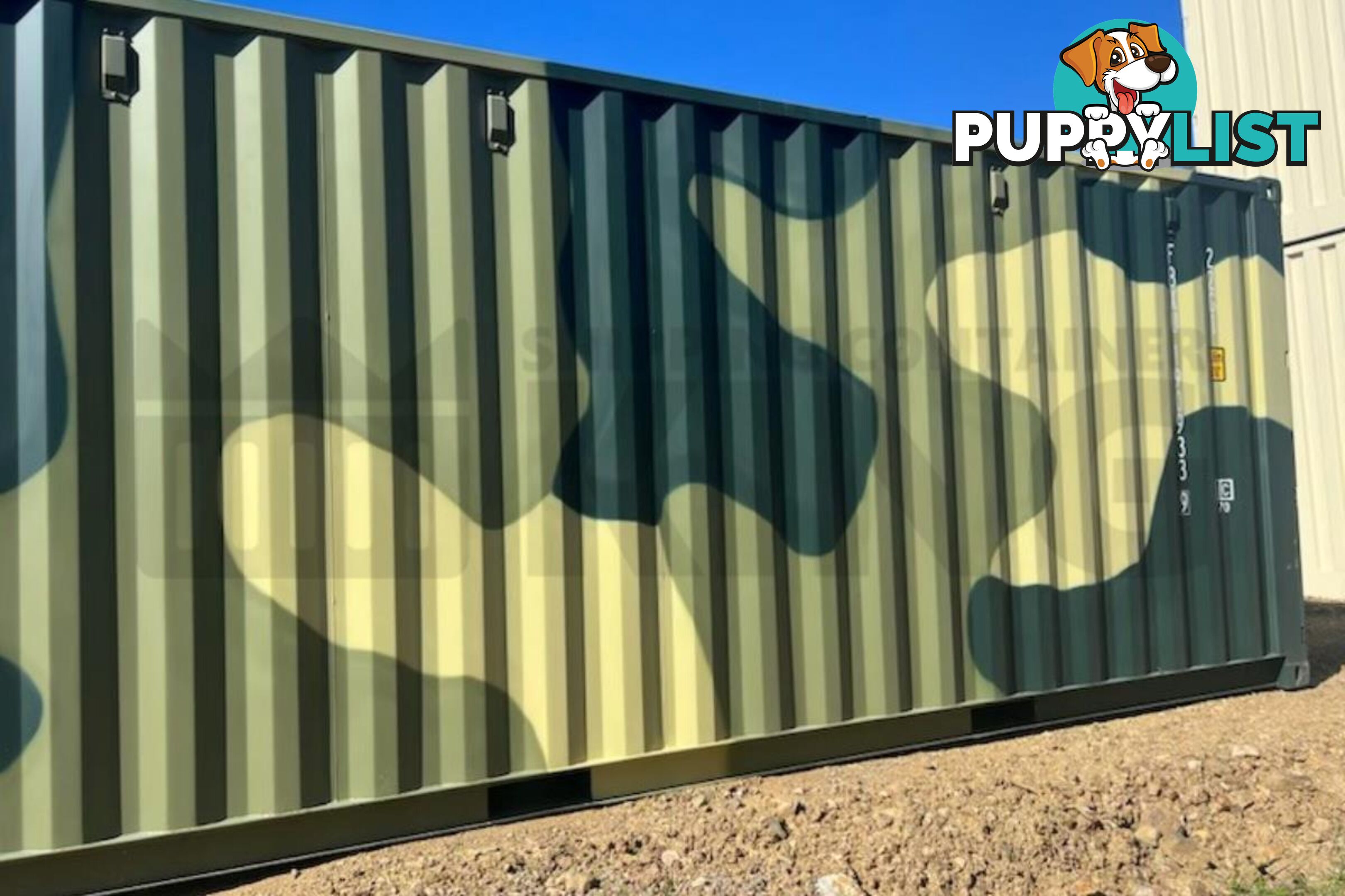 20' STANDARD HEIGHT SHIPPING CONTAINER (CAMOUFLAGE) - in Rockhampton