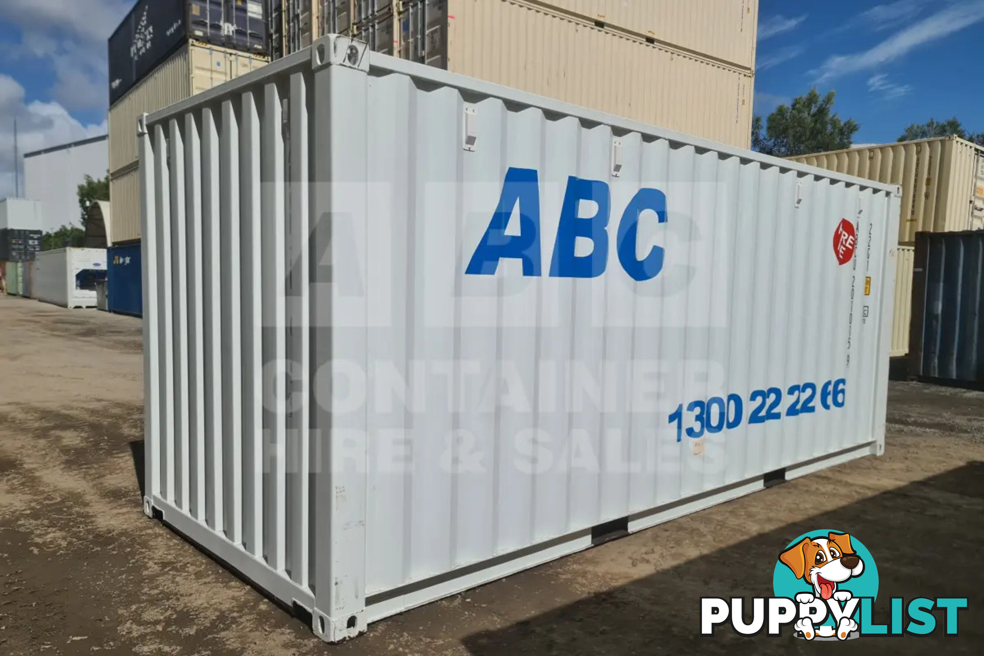 20' STANDARD HEIGHT SHIPPING CONTAINER - in Toowoomba