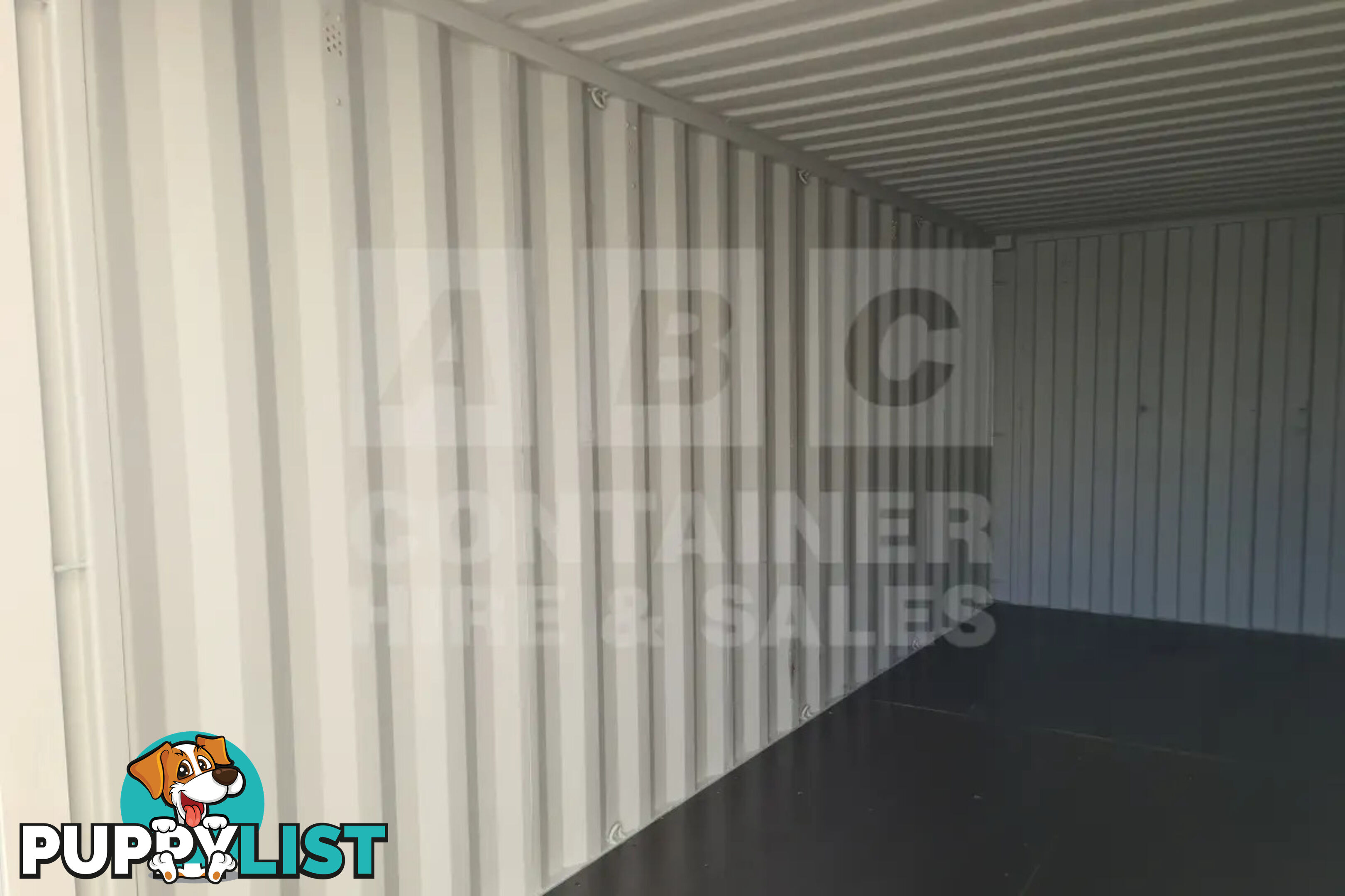 20' STANDARD HEIGHT SHIPPING CONTAINER - in Toowoomba