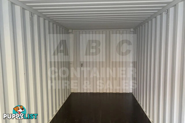20' STANDARD HEIGHT SHIPPING CONTAINER - in Brisbane