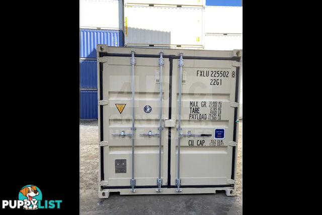 20' STANDARD HEIGHT SHIPPING CONTAINER - in Brisbane