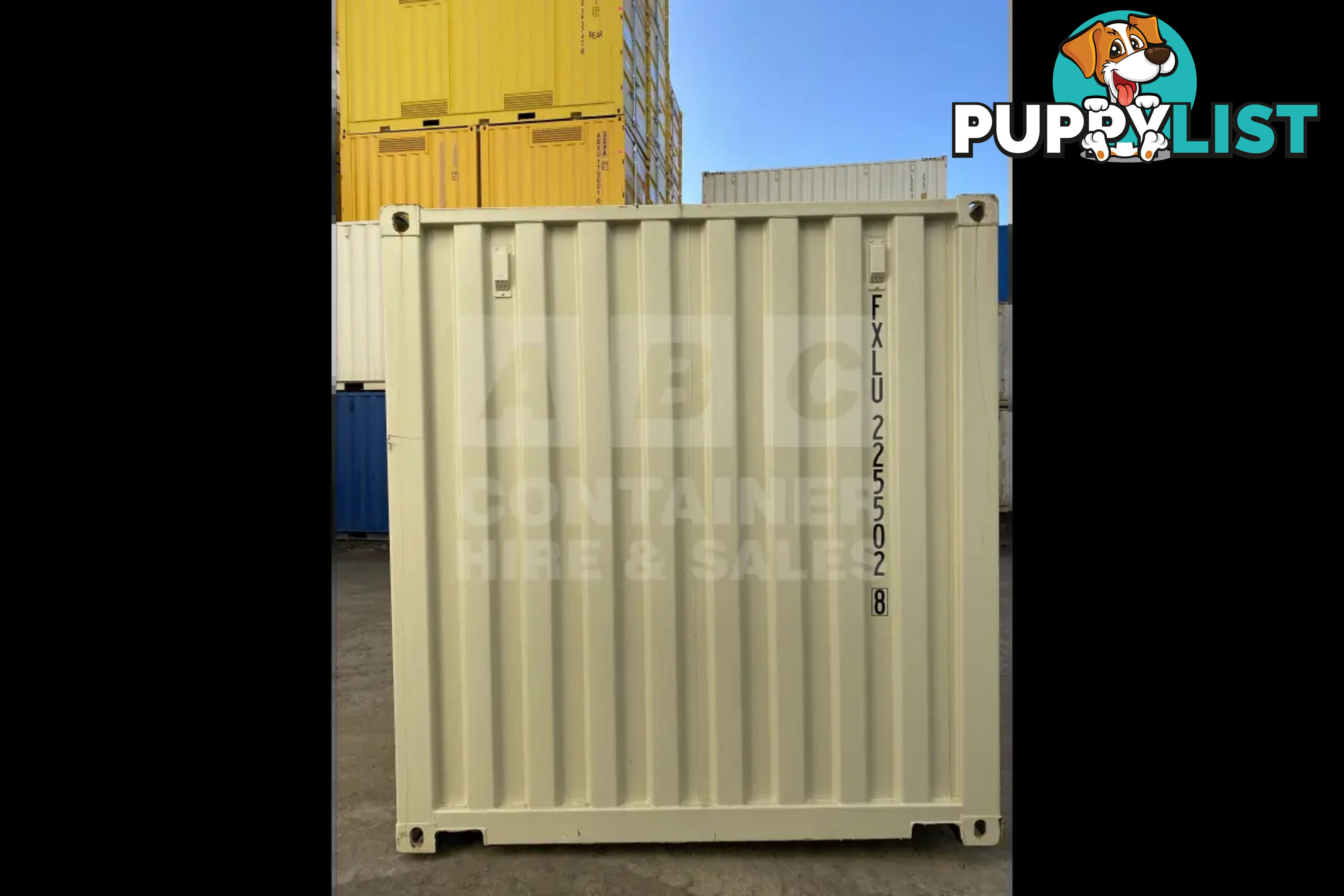 20' STANDARD HEIGHT SHIPPING CONTAINER - in Brisbane