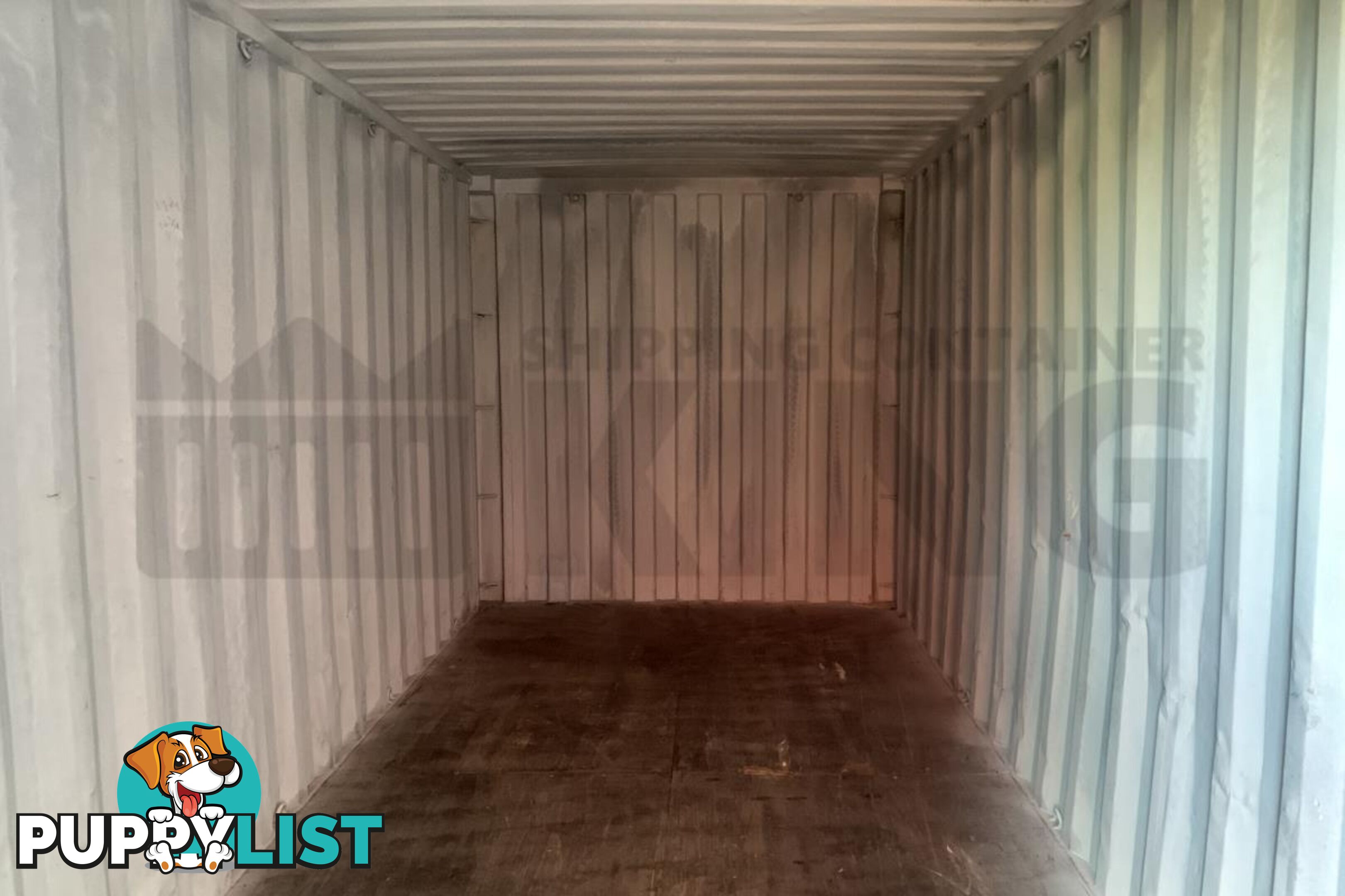 20' STANDARD HEIGHT SHIPPING CONTAINER - in Brisbane