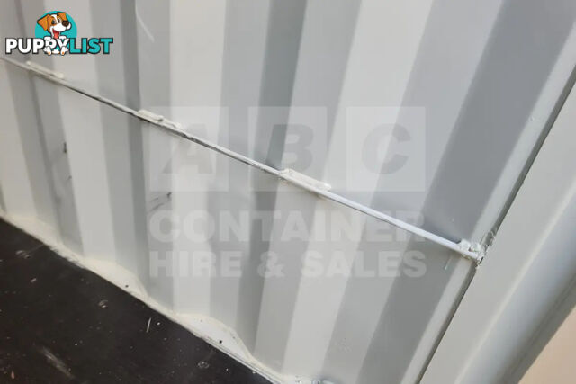 20' HIGH CUBE SHIPPING CONTAINER (WITH TIE RAILS)