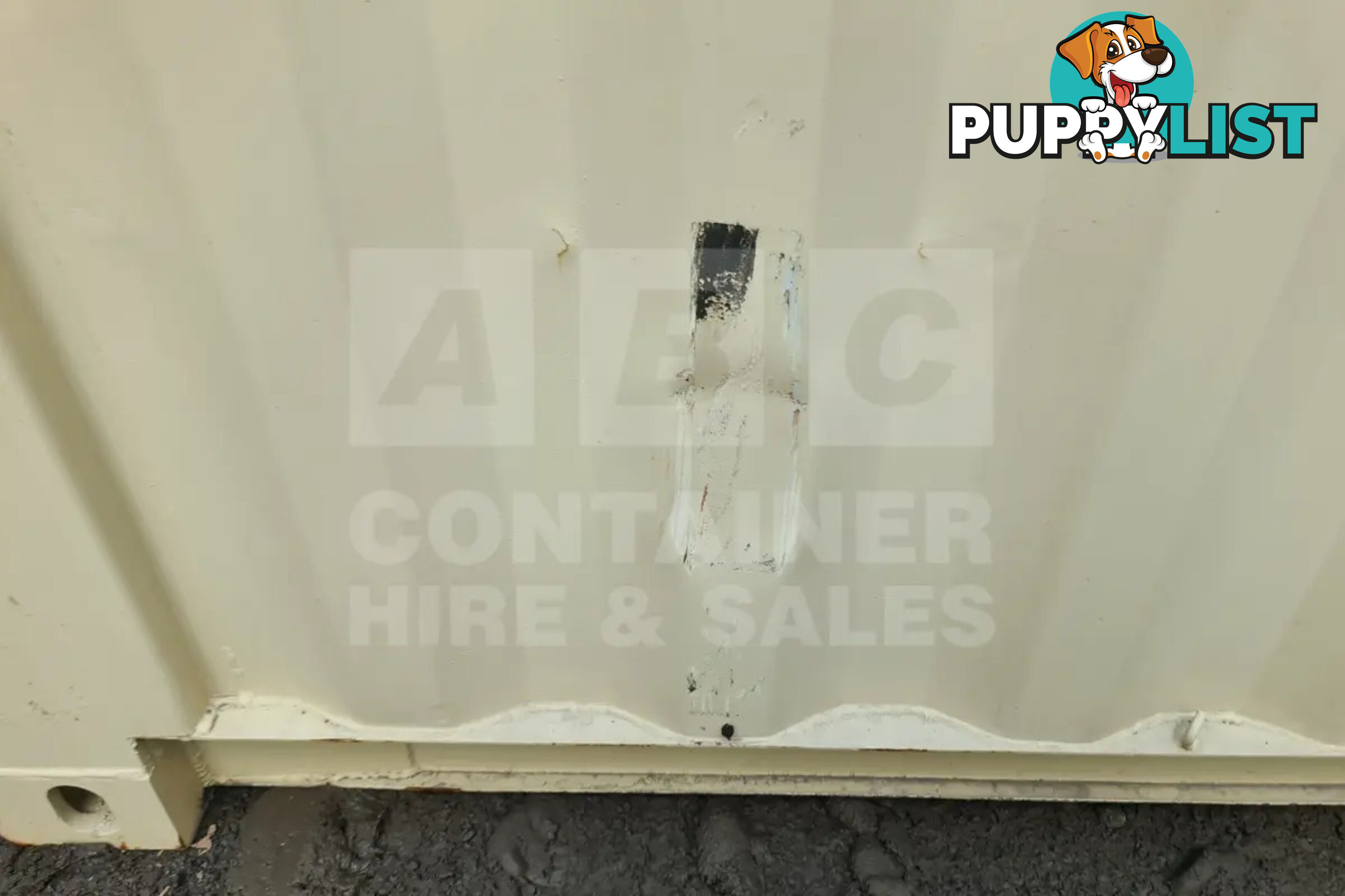 20' HIGH CUBE SHIPPING CONTAINER (WITH TIE RAILS)