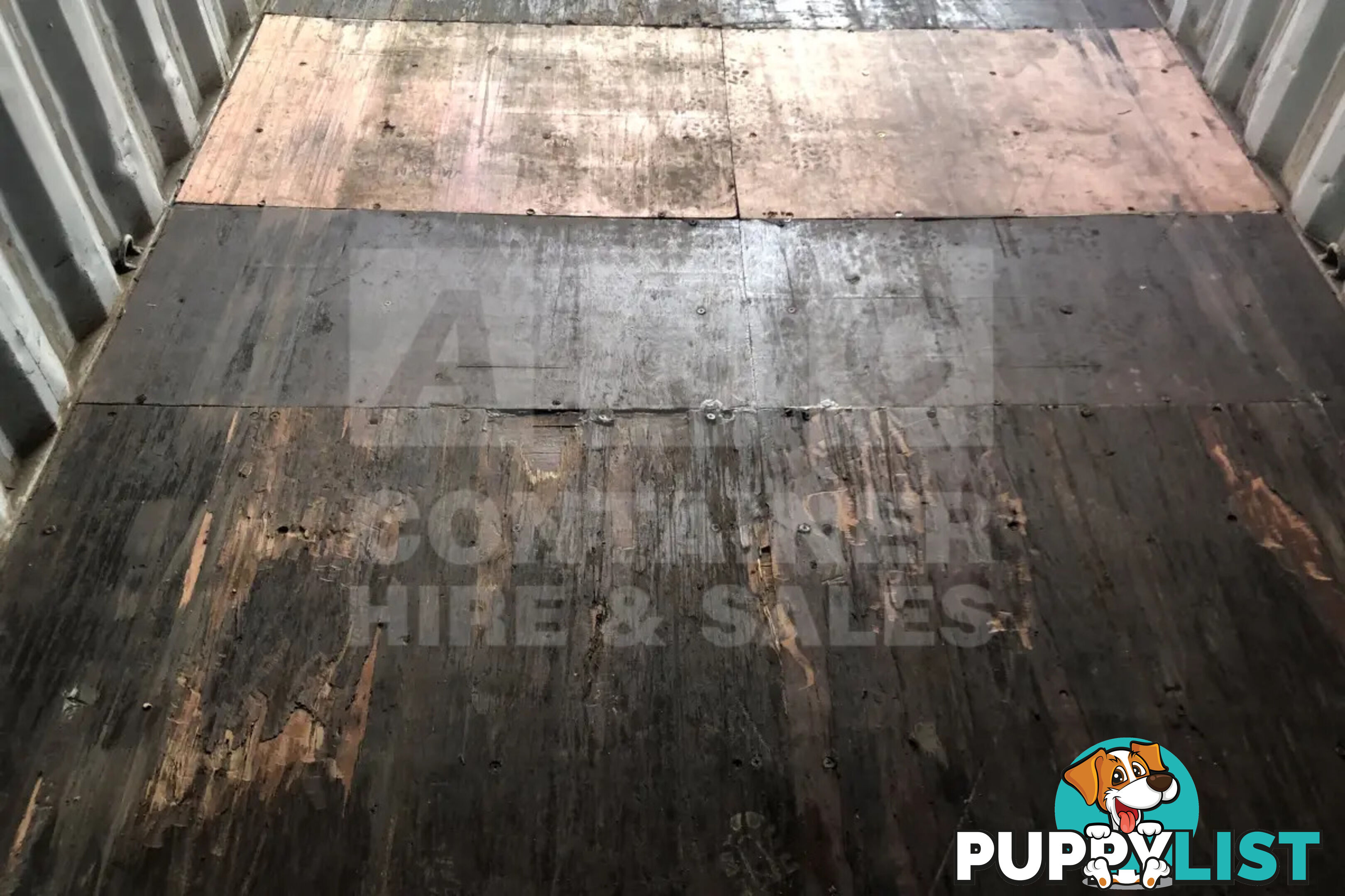 20' STANDARD HEIGHT SHIPPING CONTAINER