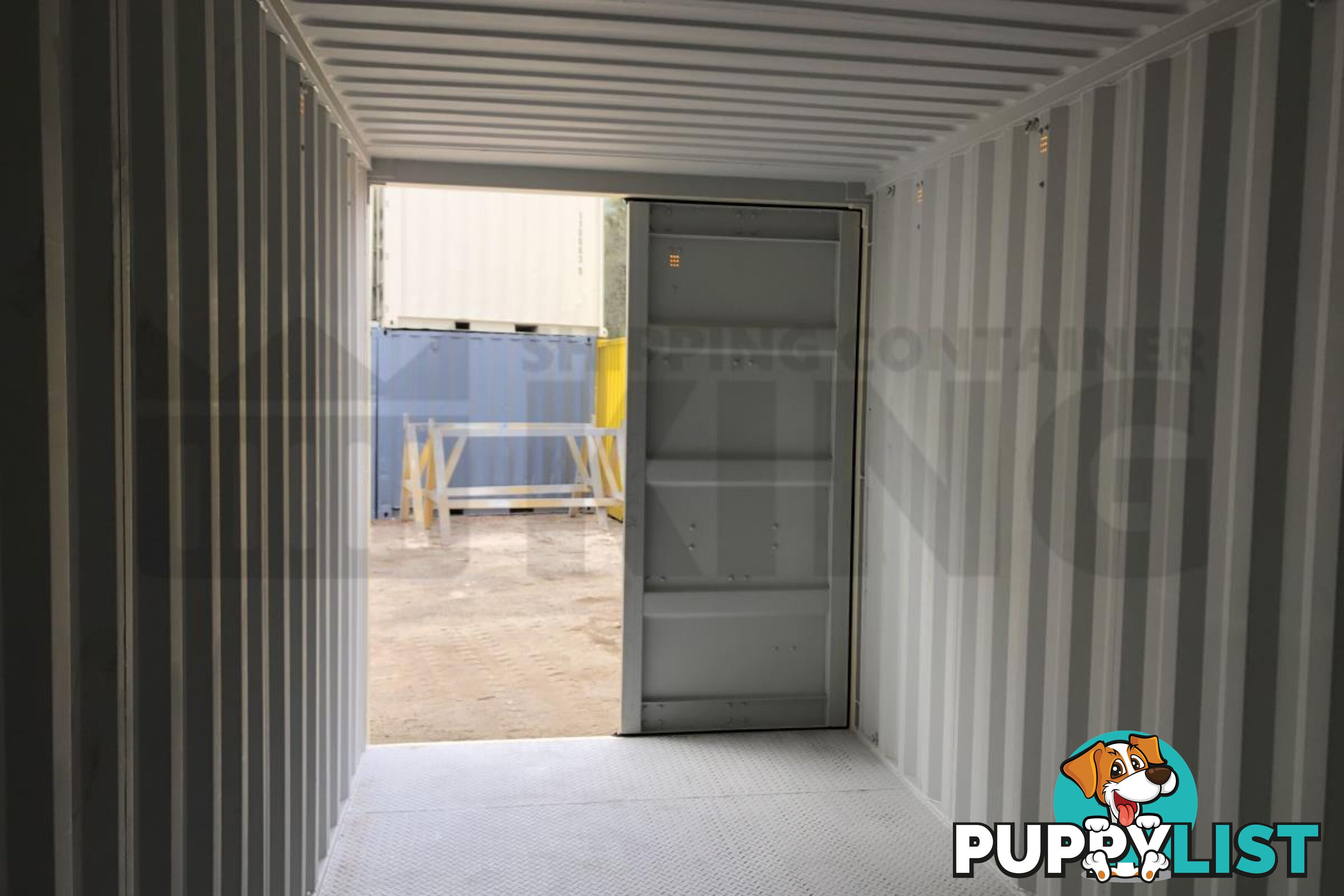 20' HIGH CUBE SHIPPING CONTAINER (STEEL FLOOR) - in Brisbane