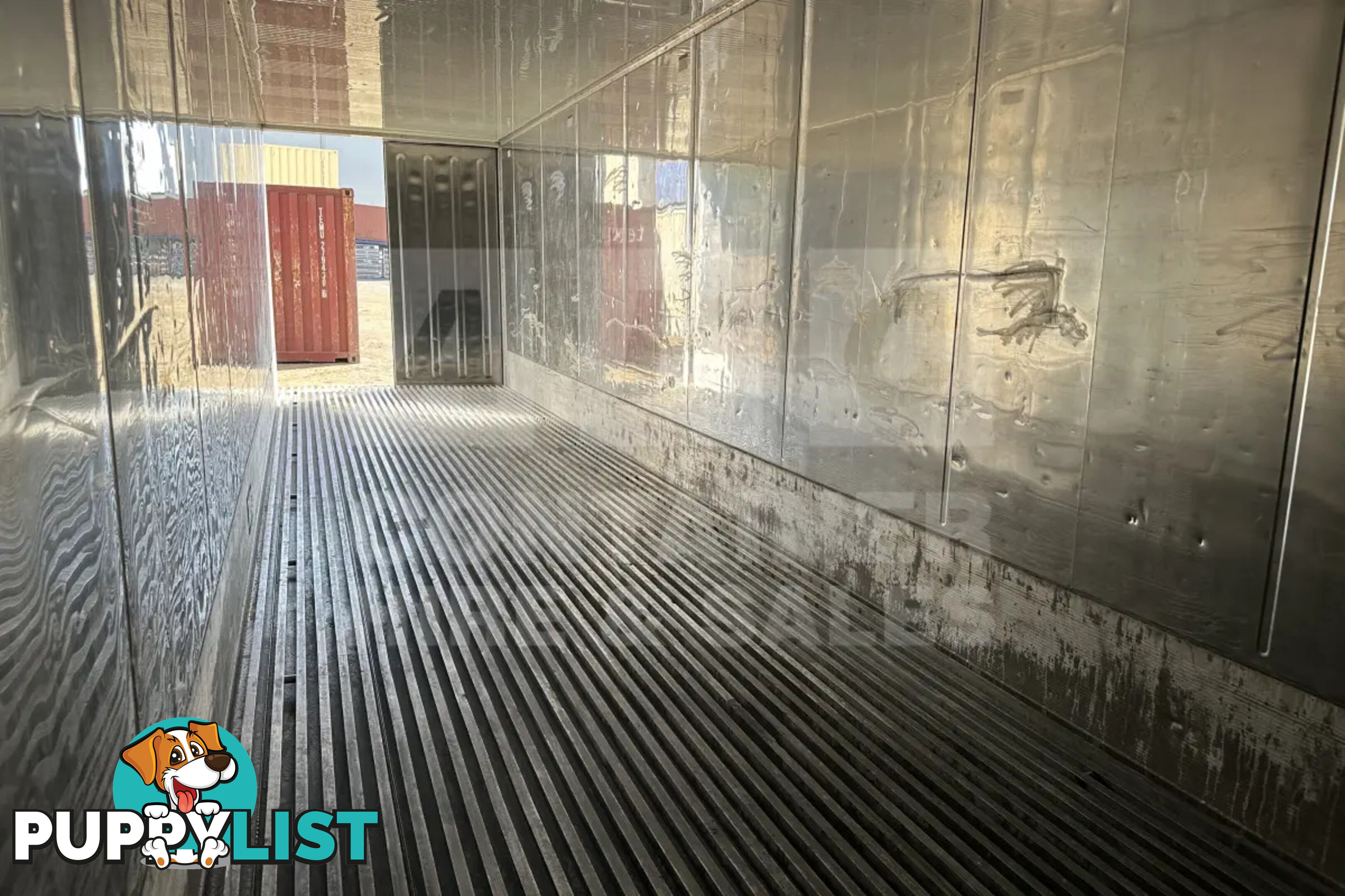 40' HIGH CUBE REFRIGERATED "REEFER" SHIPPING CONTAINER (NON-OPERATIONAL) - in Brisbane