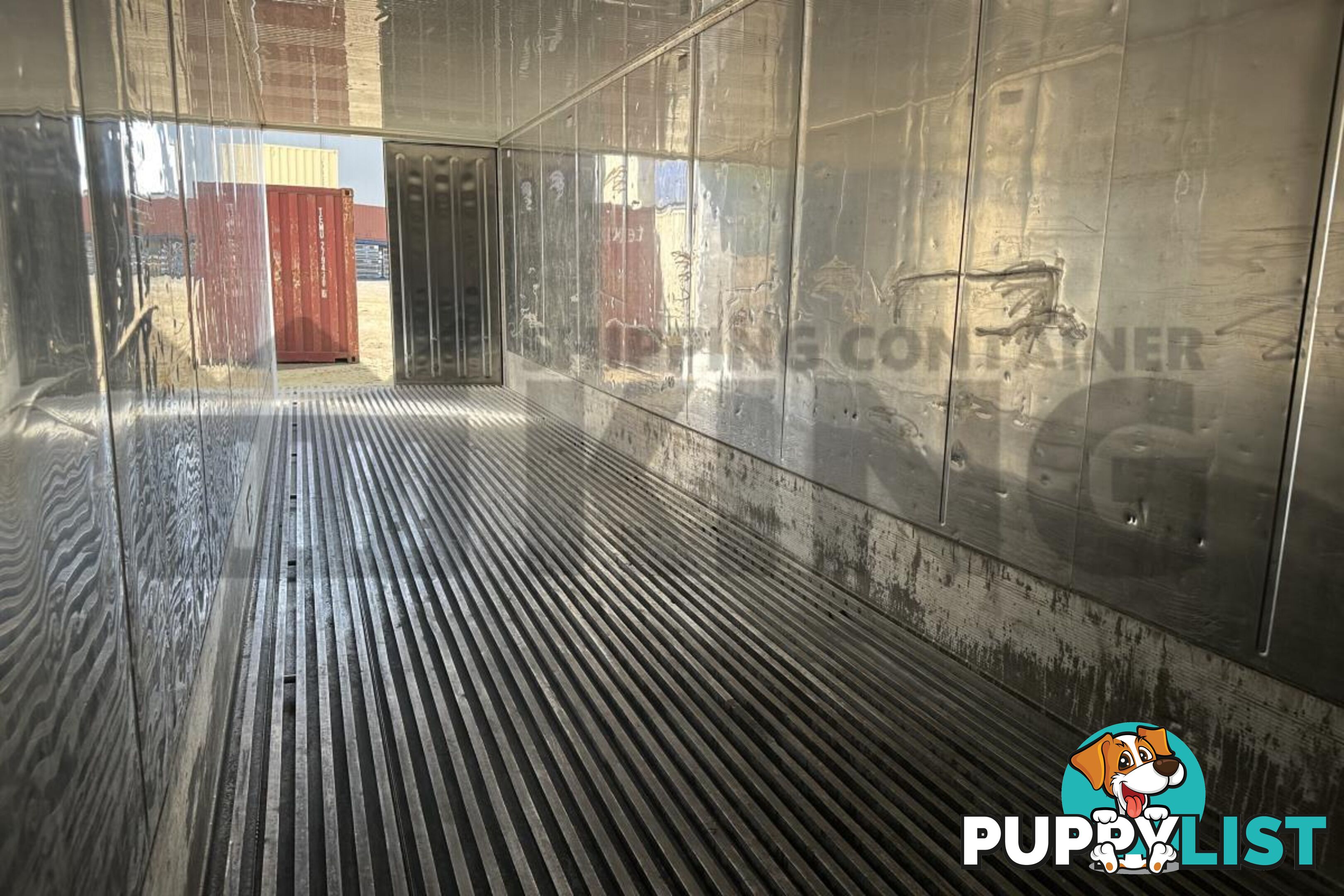 40' HIGH CUBE REFRIGERATED "REEFER" SHIPPING CONTAINER (NON-OPERATIONAL) - in Brisbane