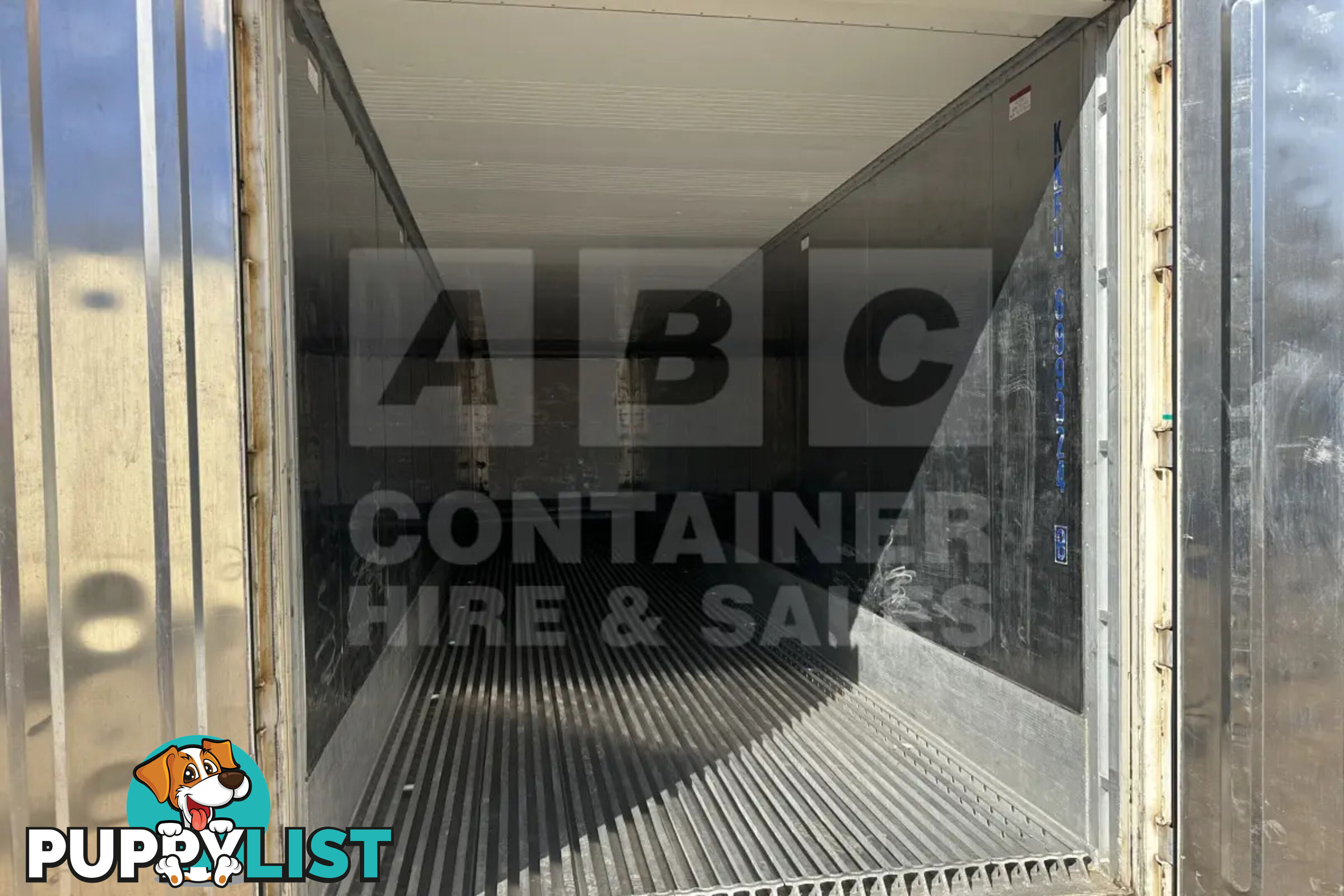 40' HIGH CUBE REFRIGERATED "REEFER" SHIPPING CONTAINER (NON-OPERATIONAL) - in Brisbane