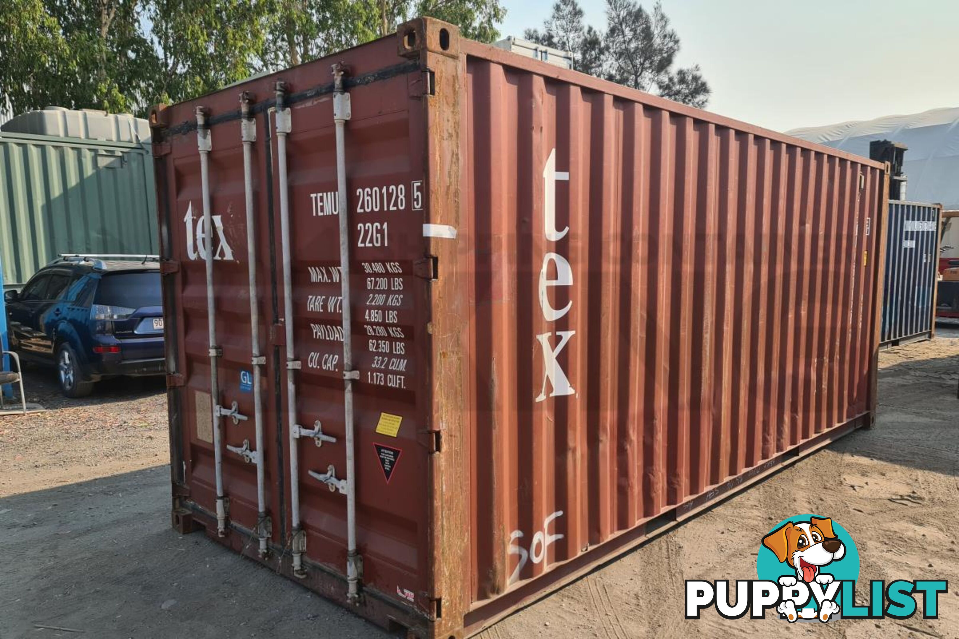 20' STANDARD HEIGHT SHIPPING CONTAINER - in Brisbane