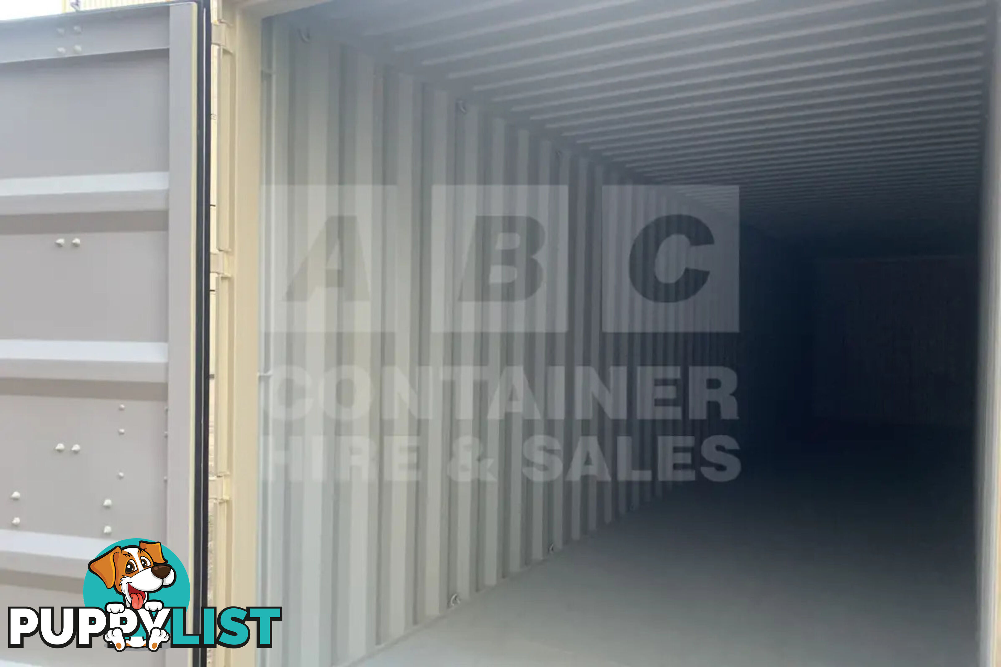 40' HIGH CUBE SHIPPING CONTAINER (STEEL FLOOR) - in Brisbane