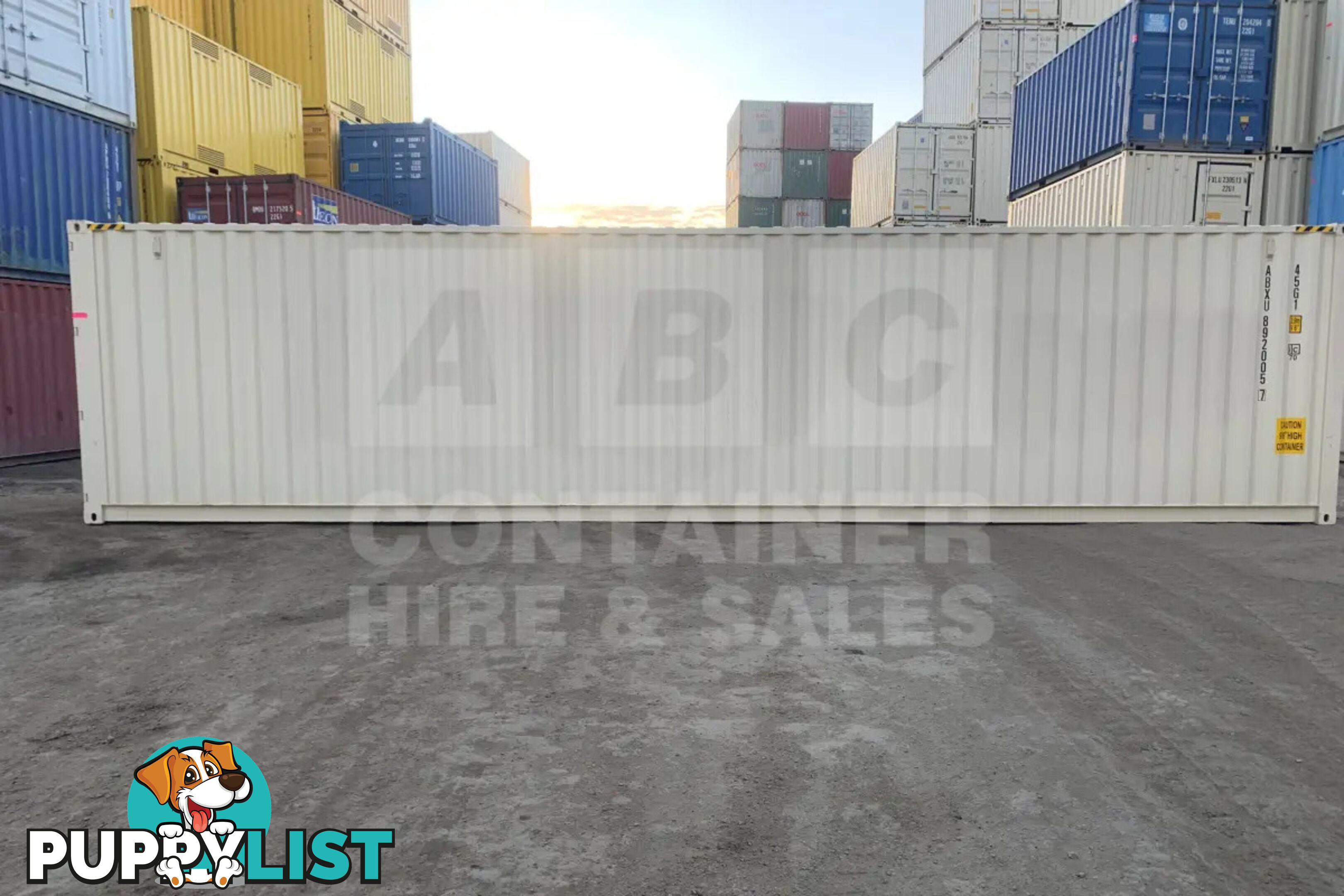 40' HIGH CUBE SHIPPING CONTAINER (STEEL FLOOR) - in Brisbane