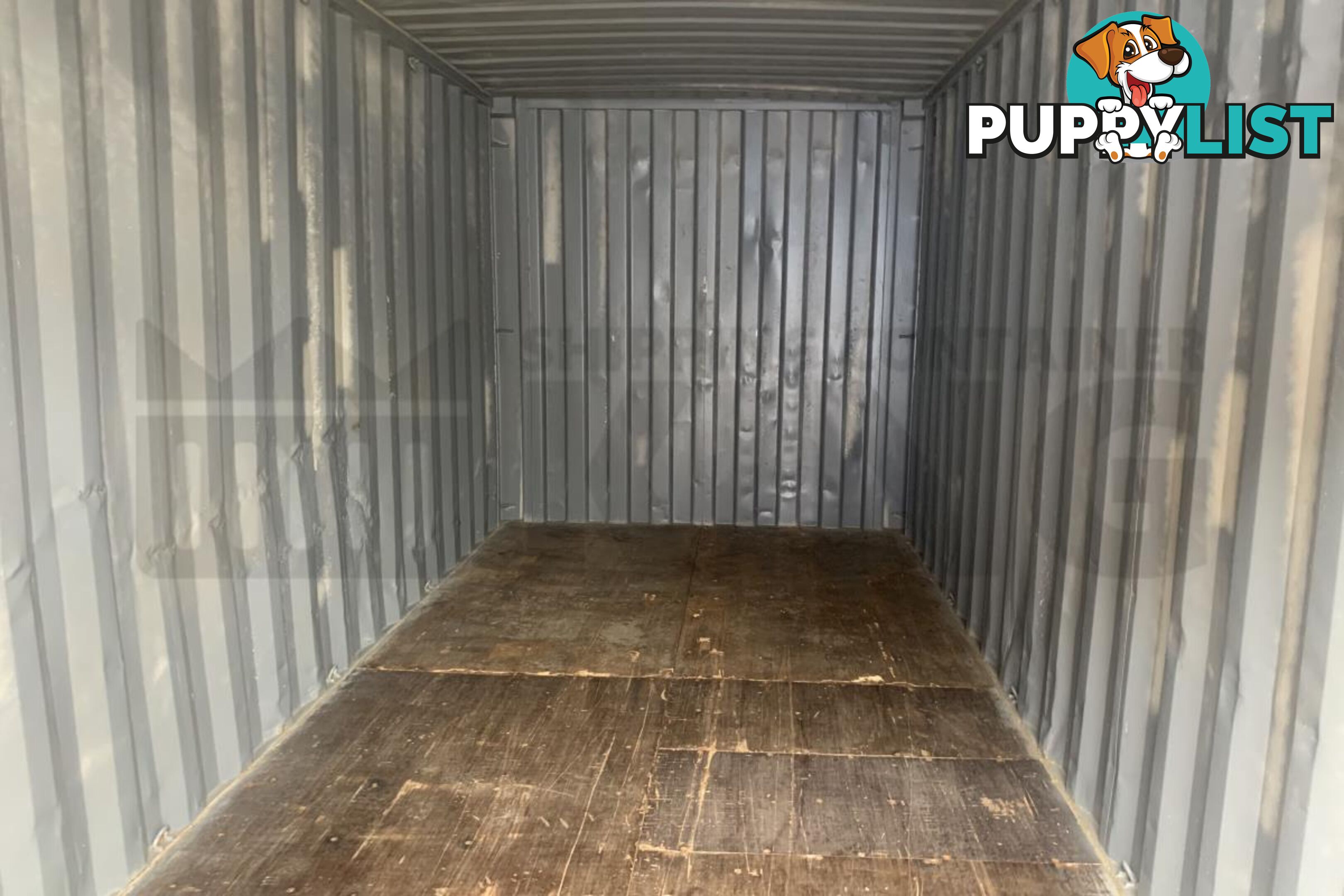 20' STANDARD HEIGHT SHIPPING CONTAINER - in Brisbane