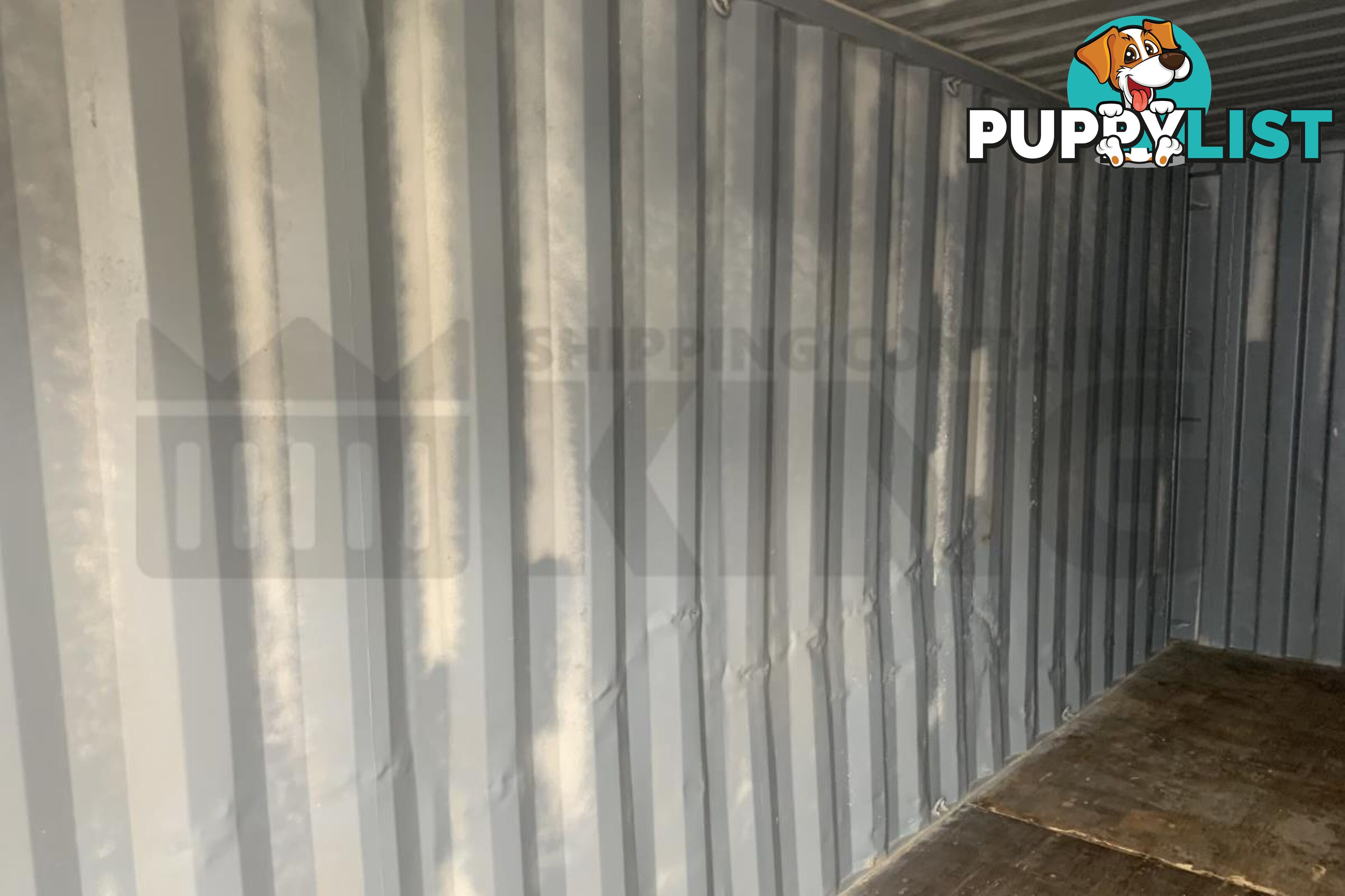 20' STANDARD HEIGHT SHIPPING CONTAINER - in Brisbane