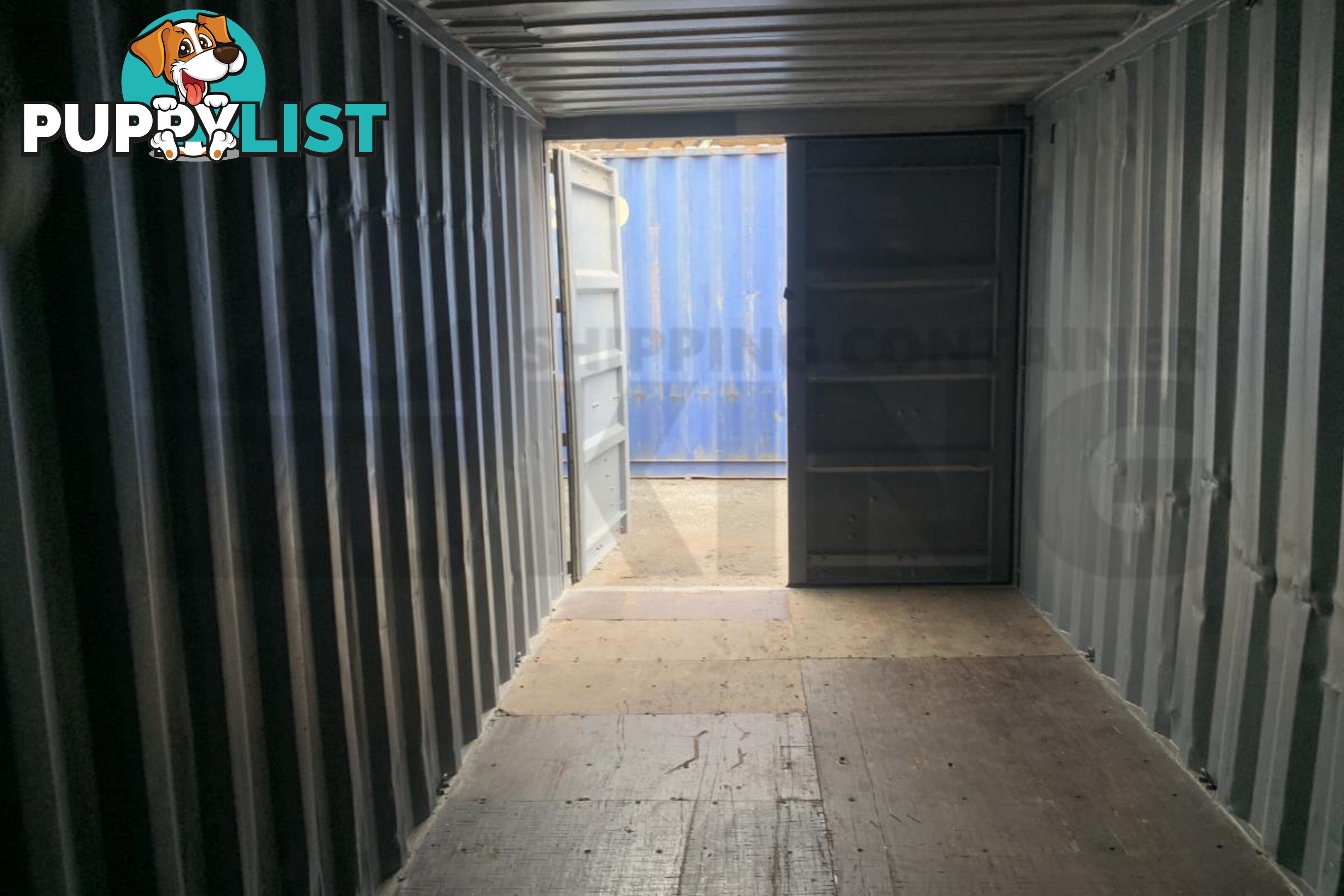 20' STANDARD HEIGHT SHIPPING CONTAINER - in Brisbane