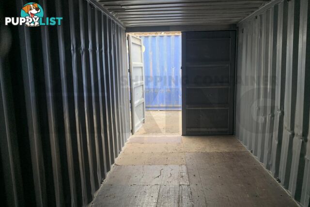 20' STANDARD HEIGHT SHIPPING CONTAINER - in Brisbane