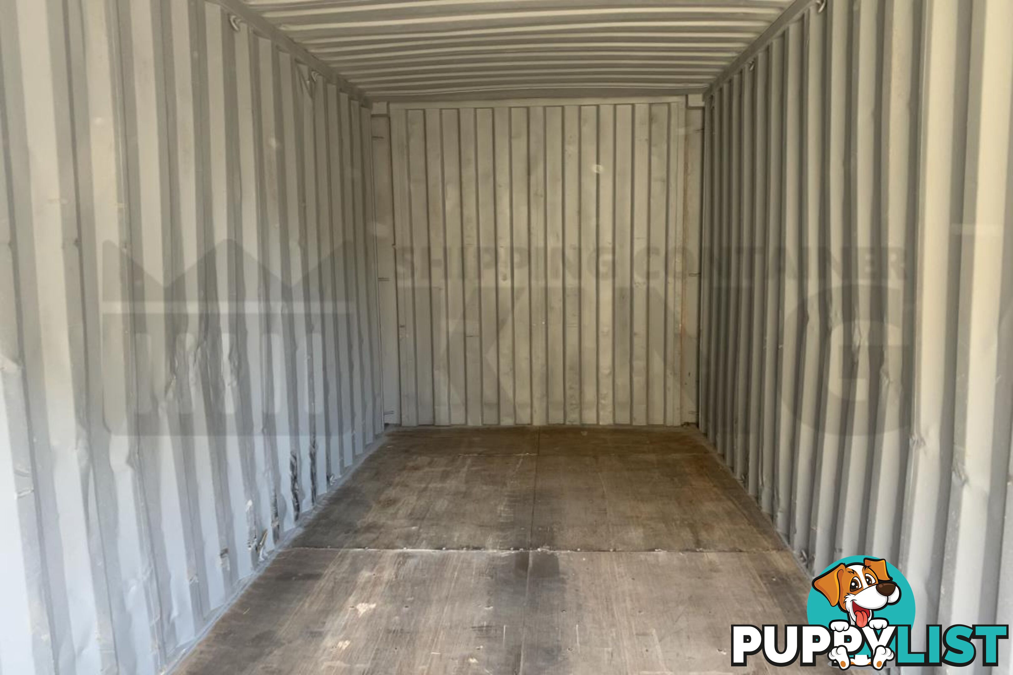 20' STANDARD HEIGHT SHIPPING CONTAINER - in Brisbane