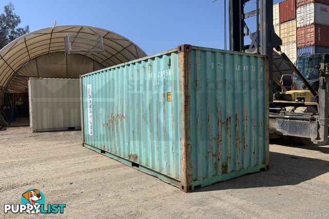 20' STANDARD HEIGHT SHIPPING CONTAINER - in Brisbane