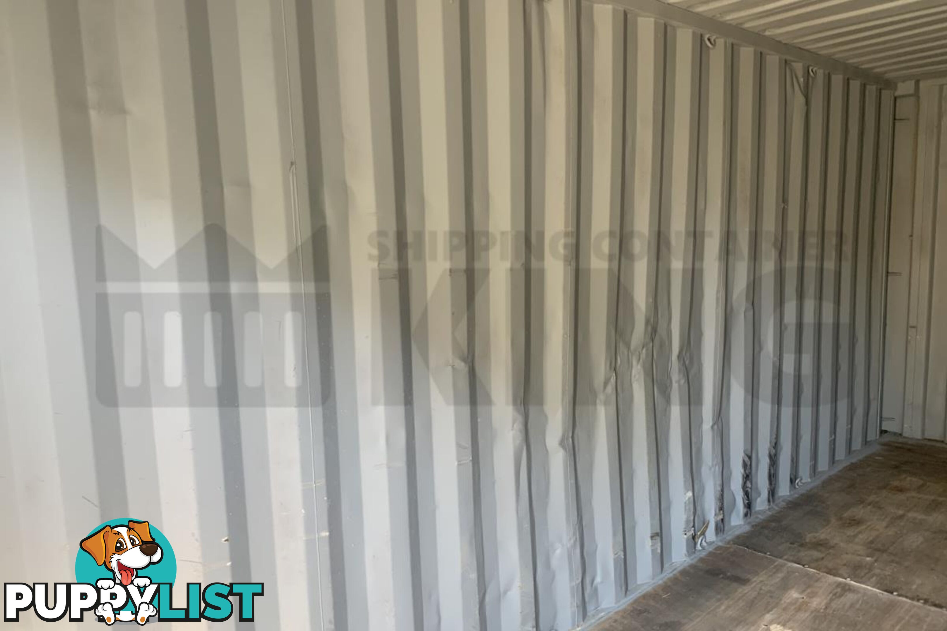 20' STANDARD HEIGHT SHIPPING CONTAINER - in Brisbane