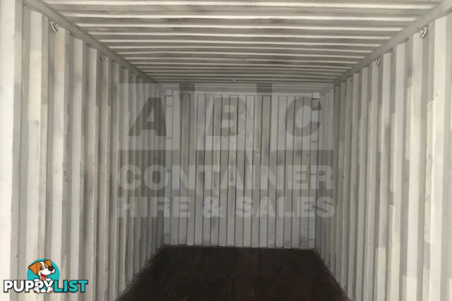20' STANDARD HEIGHT SHIPPING CONTAINER - in Gladstone