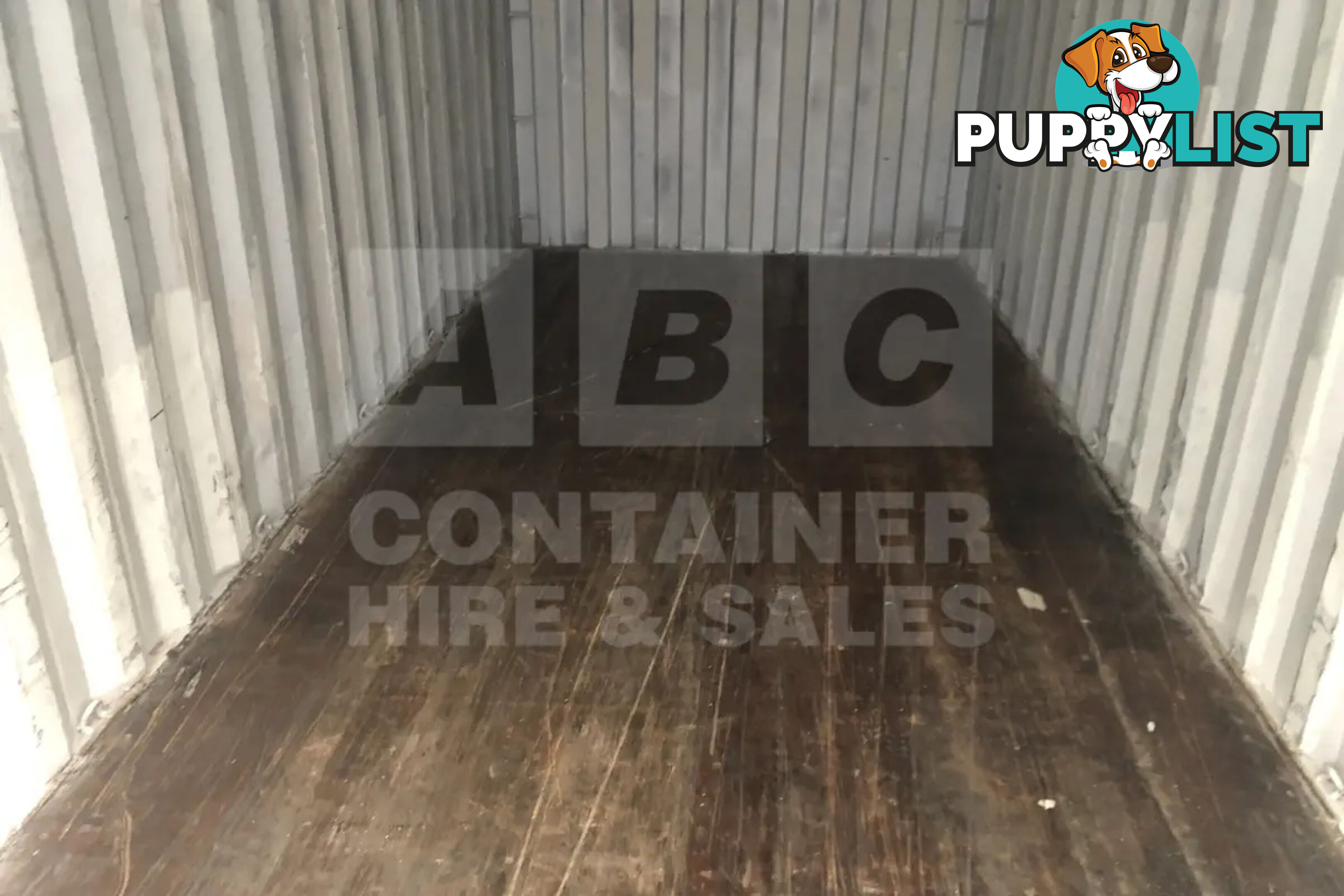 20' STANDARD HEIGHT SHIPPING CONTAINER - in Gladstone