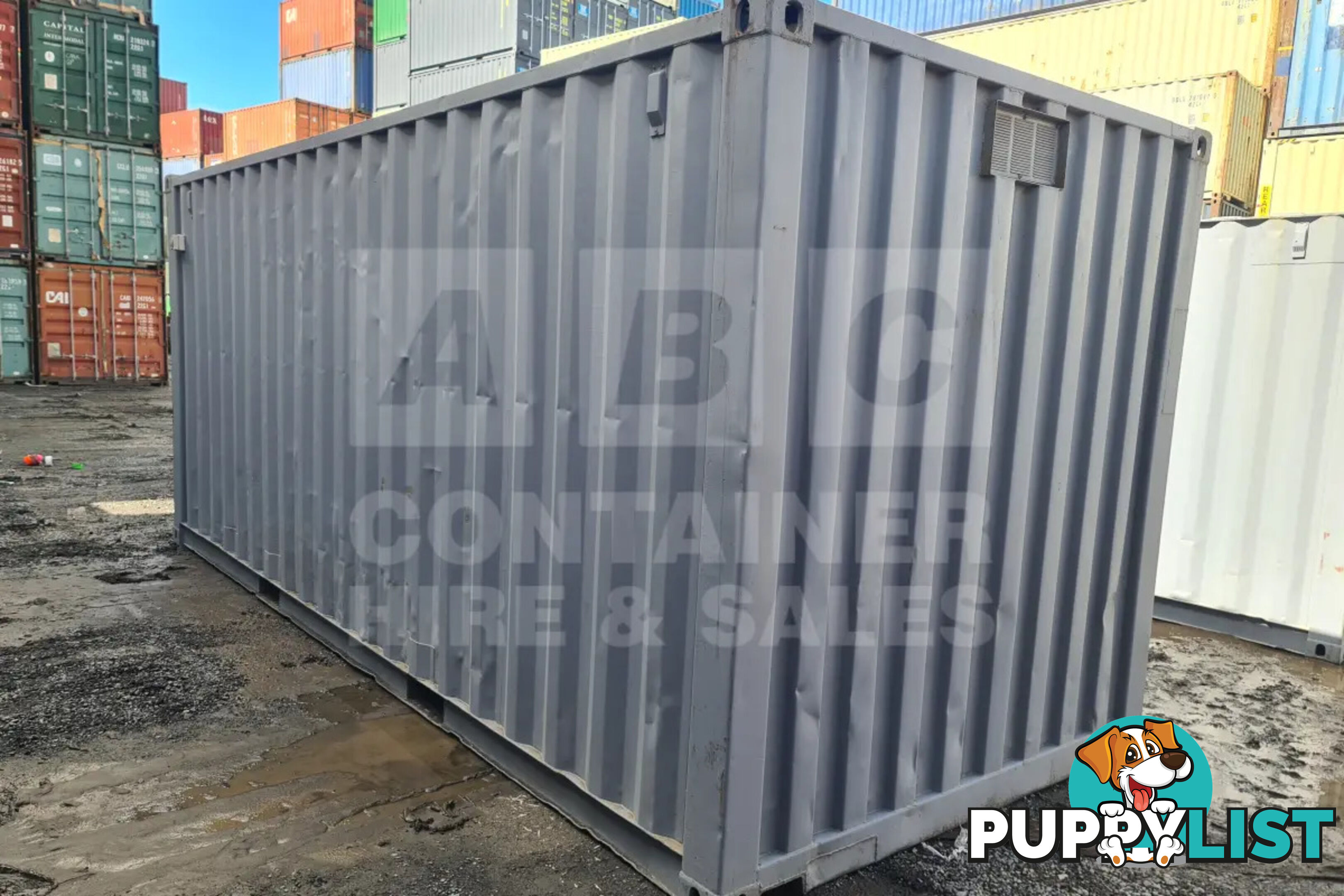 20' STANDARD HEIGHT SHIPPING CONTAINER
