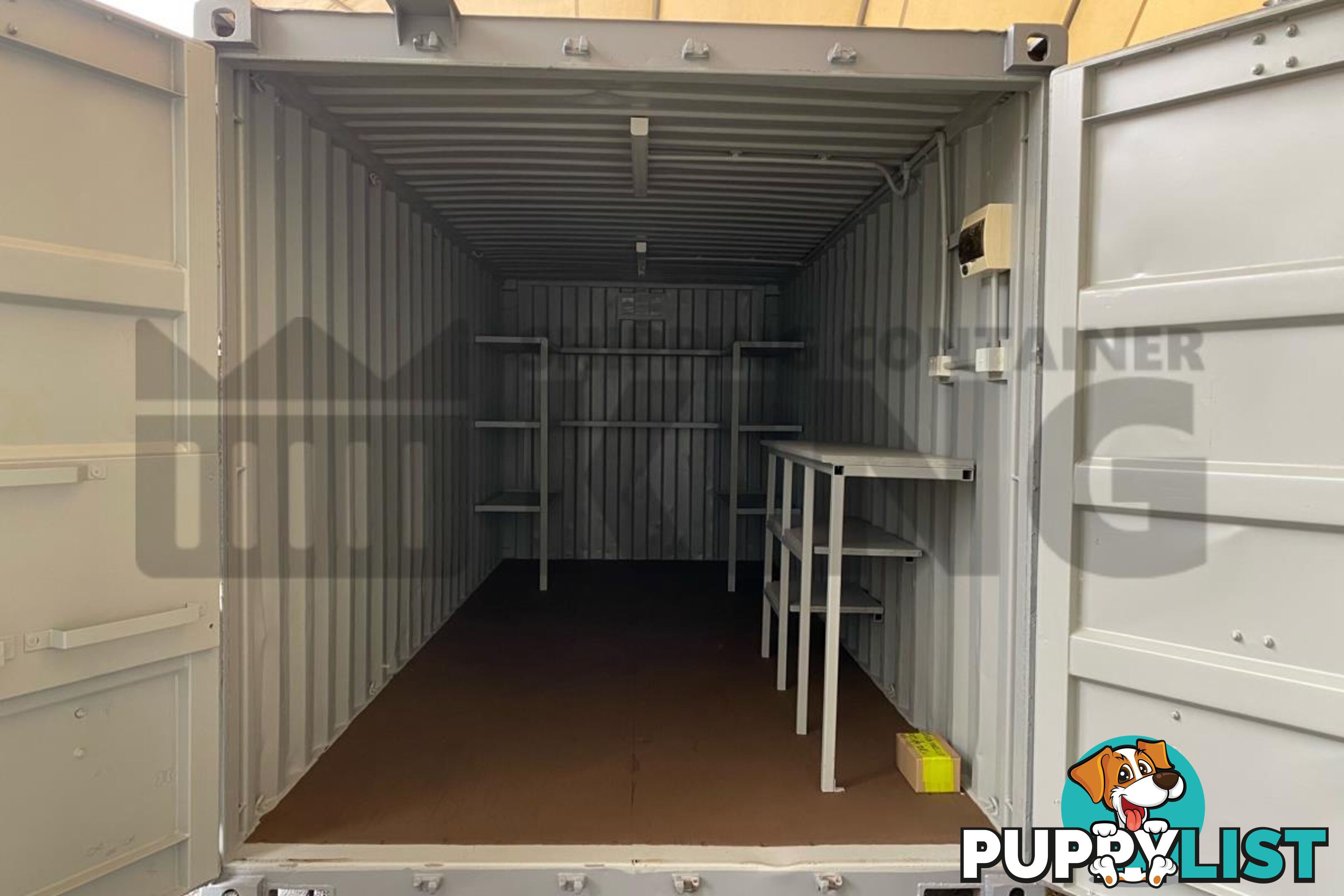 20' STANDARD HEIGHT SHIPPING CONTAINER