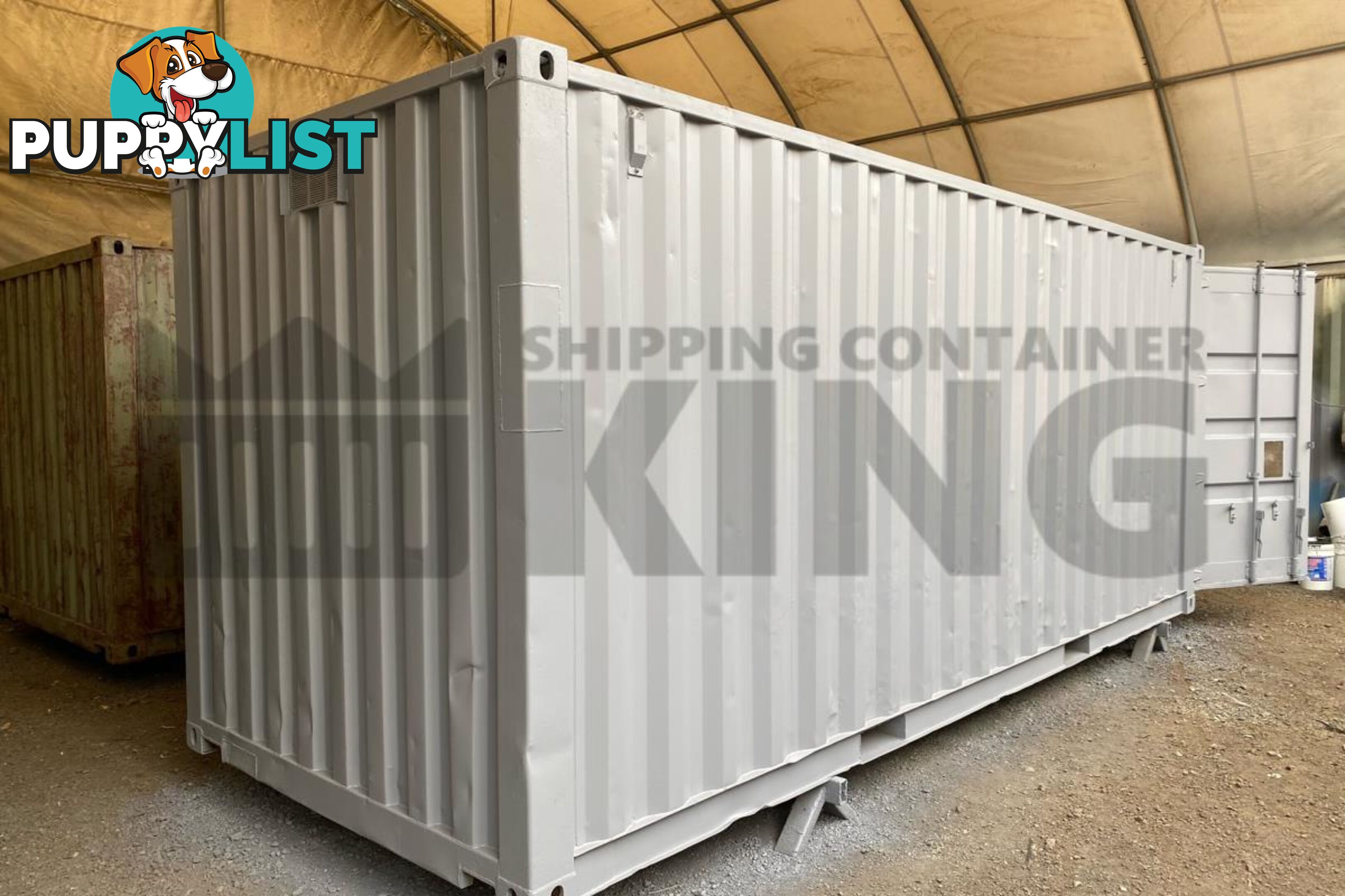 20' STANDARD HEIGHT SHIPPING CONTAINER