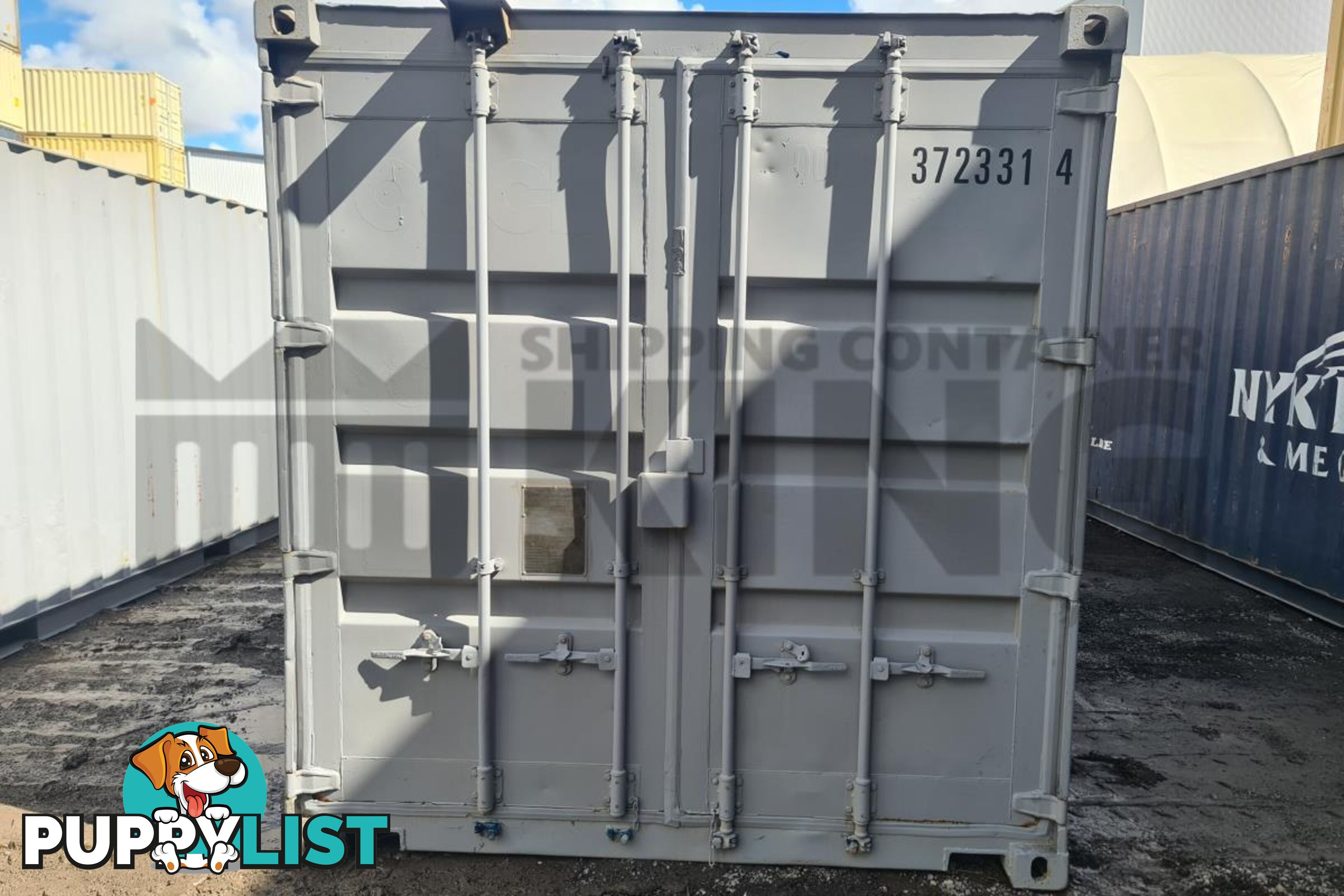 20' STANDARD HEIGHT SHIPPING CONTAINER