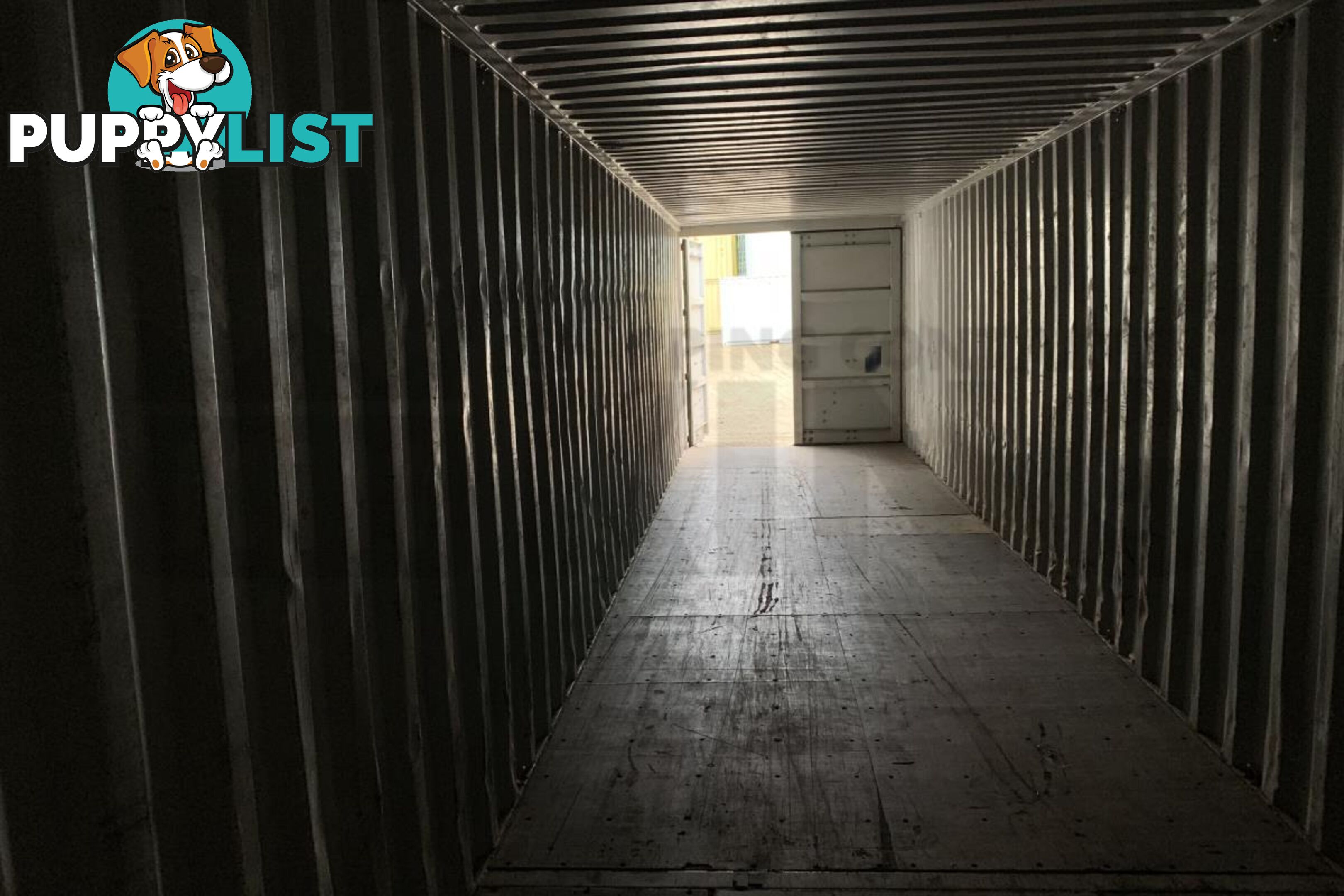 40' STANDARD HEIGHT SHIPPING CONTAINER - in Rockhampton