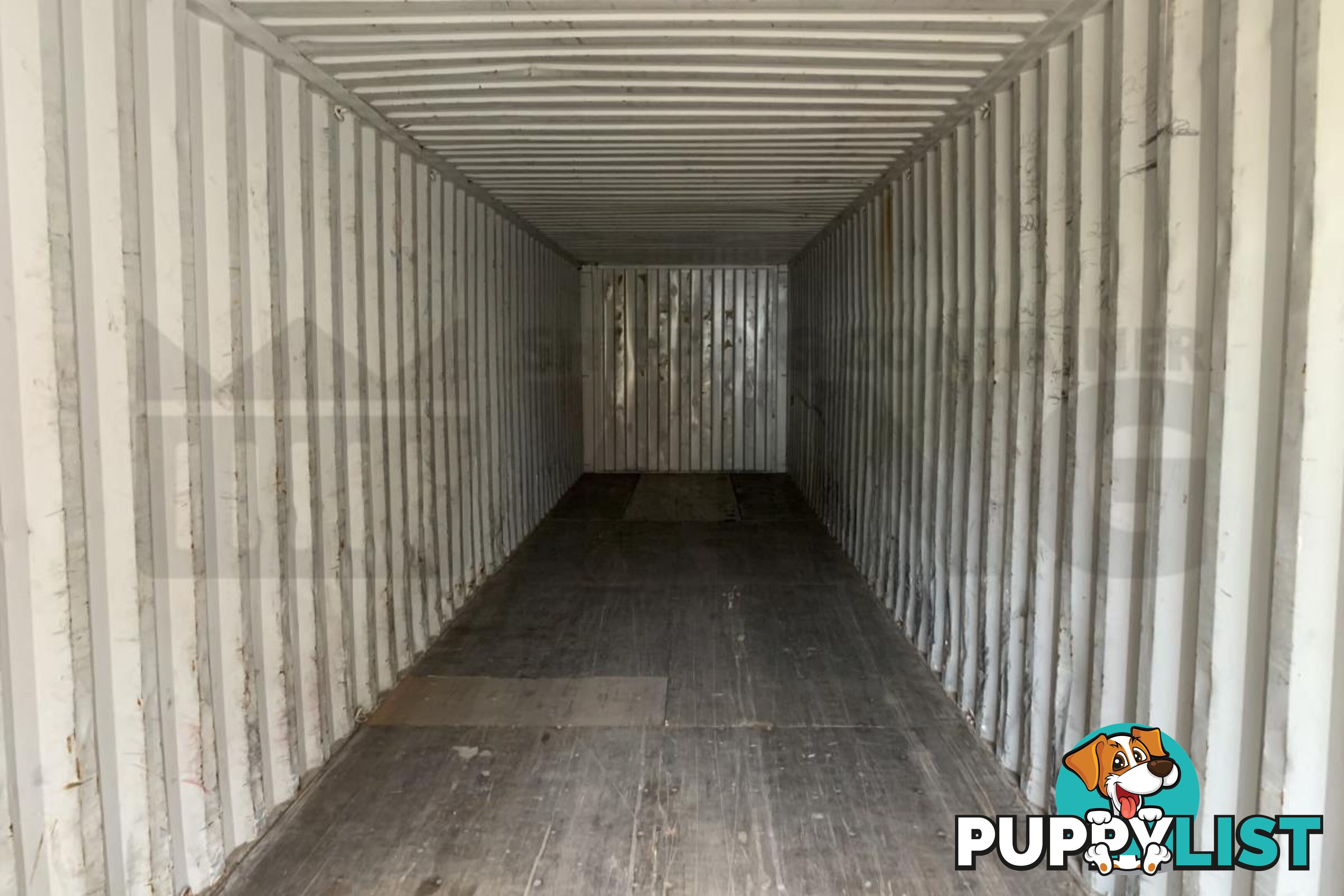 40' STANDARD HEIGHT SHIPPING CONTAINER - in Rockhampton