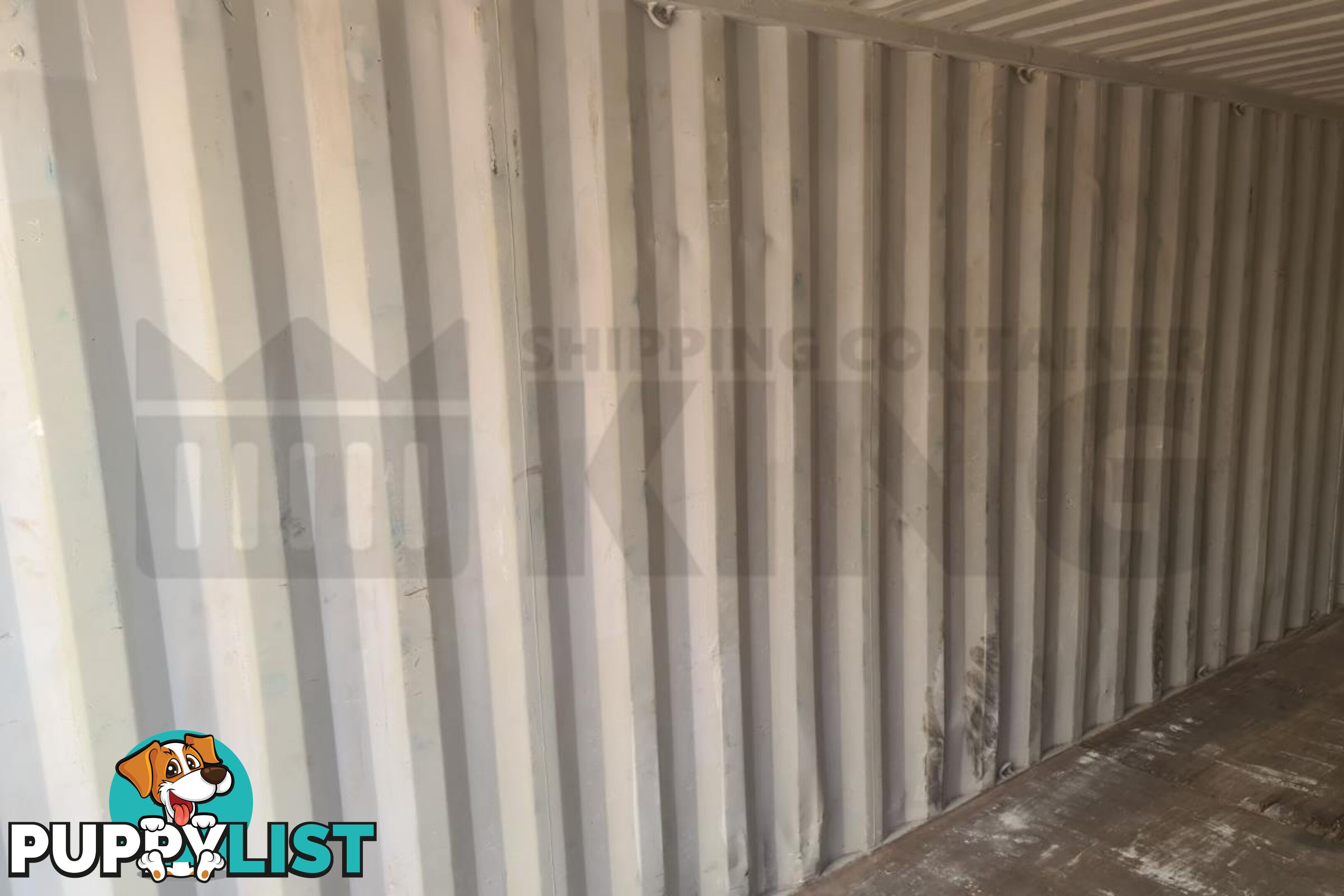 20' STANDARD HEIGHT SHIPPING CONTAINER - in Brisbane