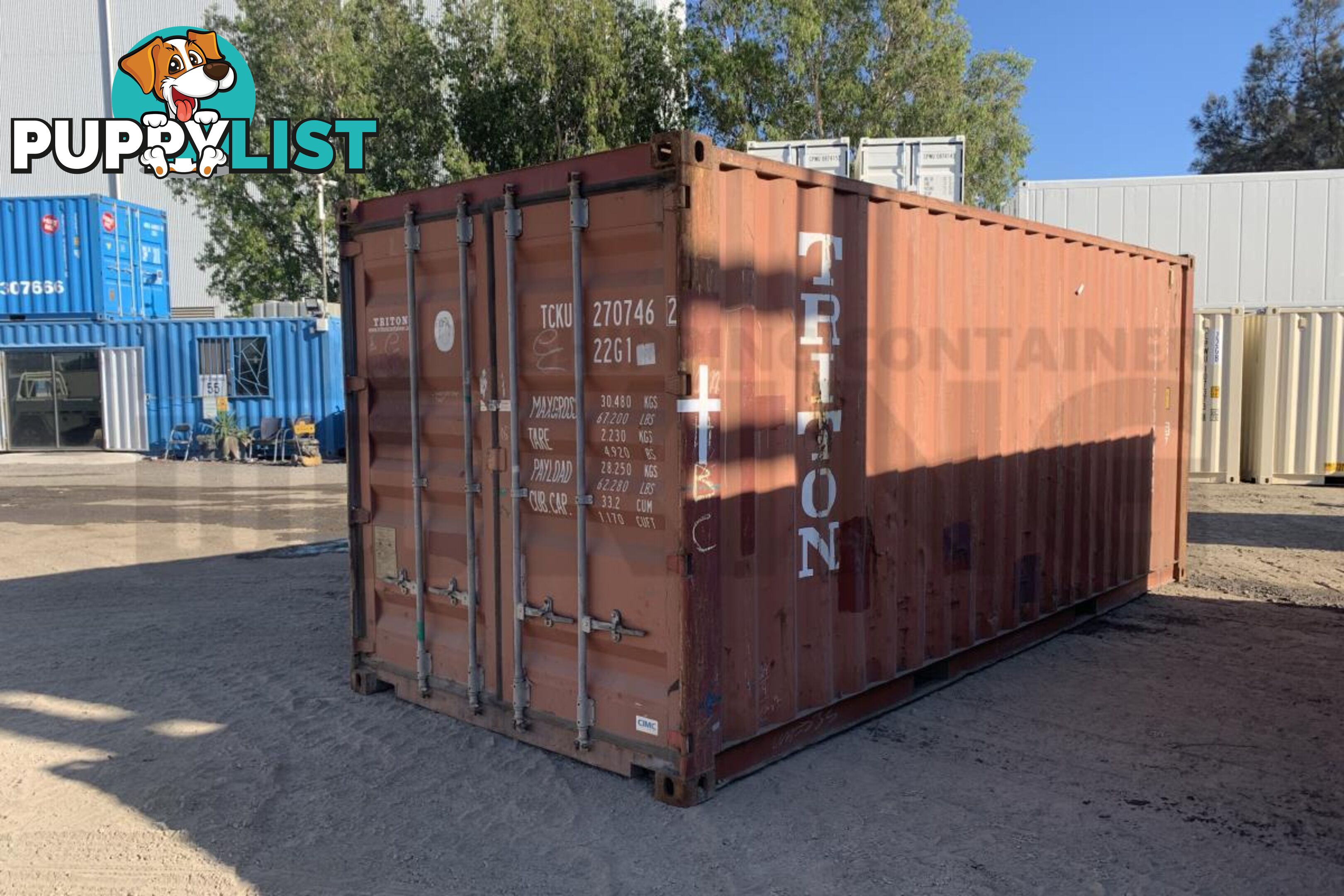 20' STANDARD HEIGHT SHIPPING CONTAINER - in Brisbane