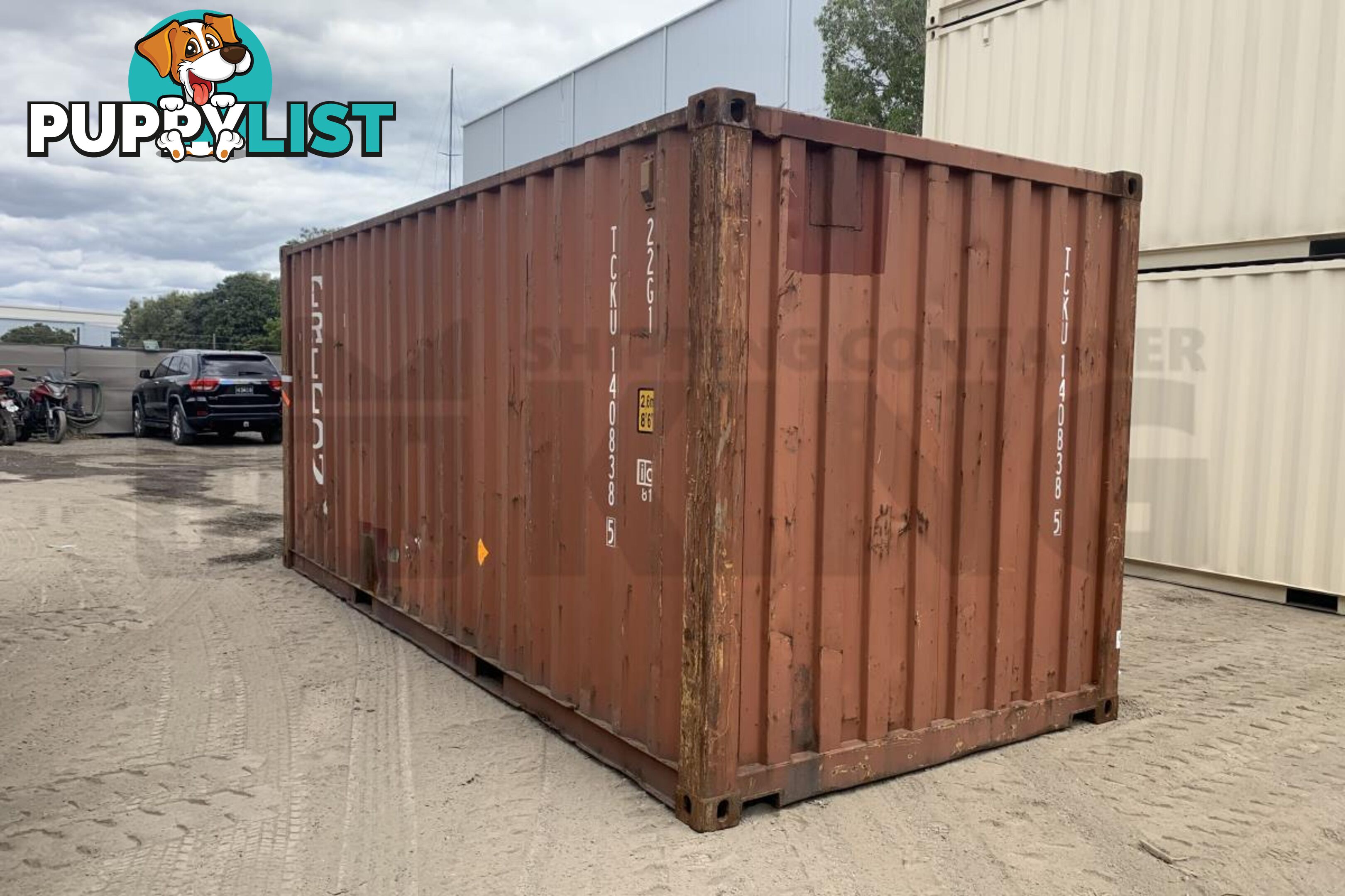 20' STANDARD HEIGHT SHIPPING CONTAINER - in Brisbane