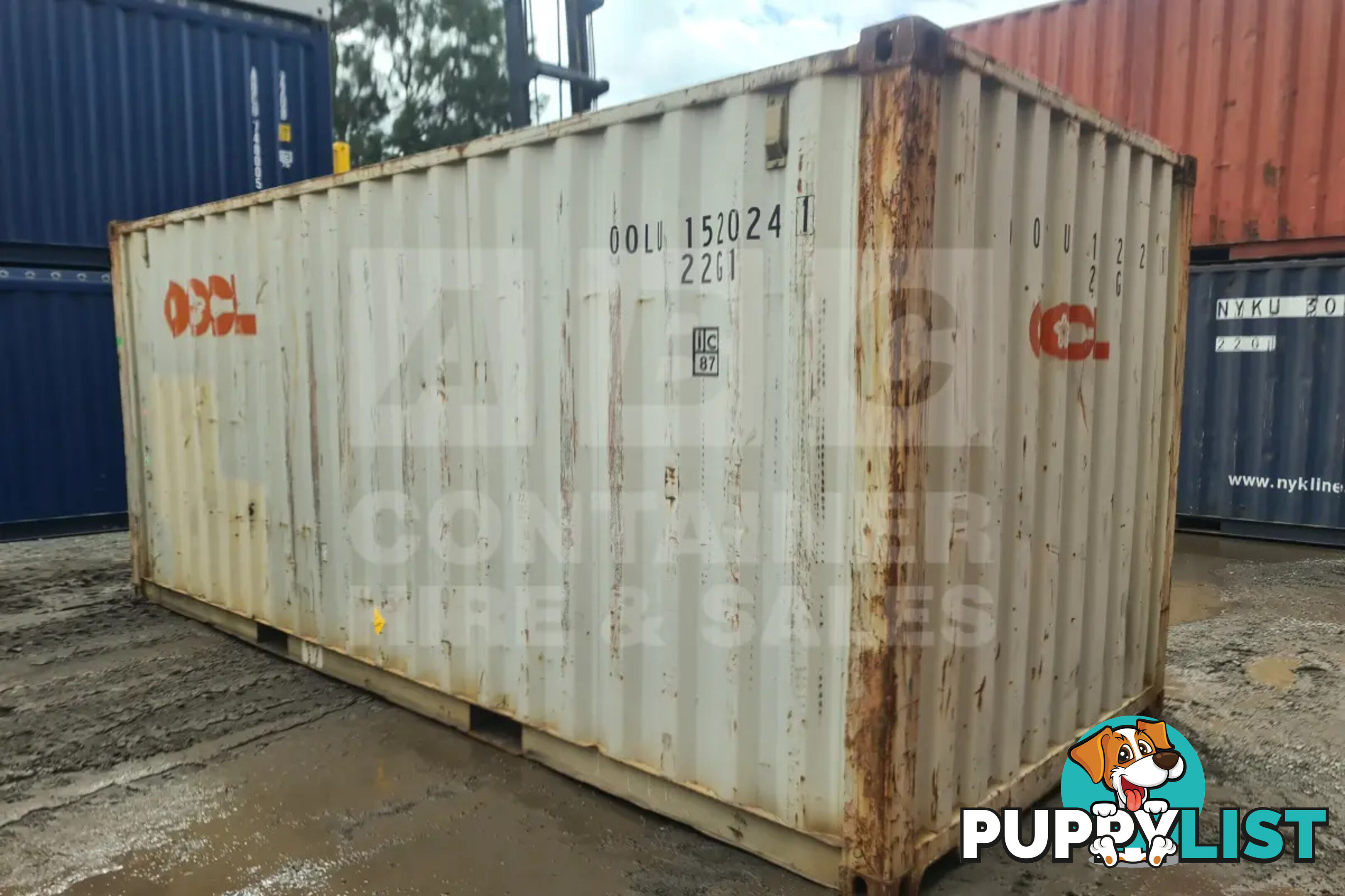 20' STANDARD HEIGHT SHIPPING CONTAINER