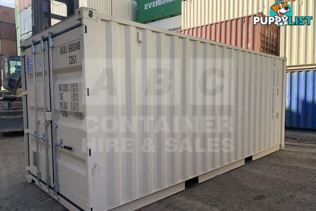 20' STANDARD HEIGHT SHIPPING CONTAINER (STEEL FLOOR) - in Rockhampton