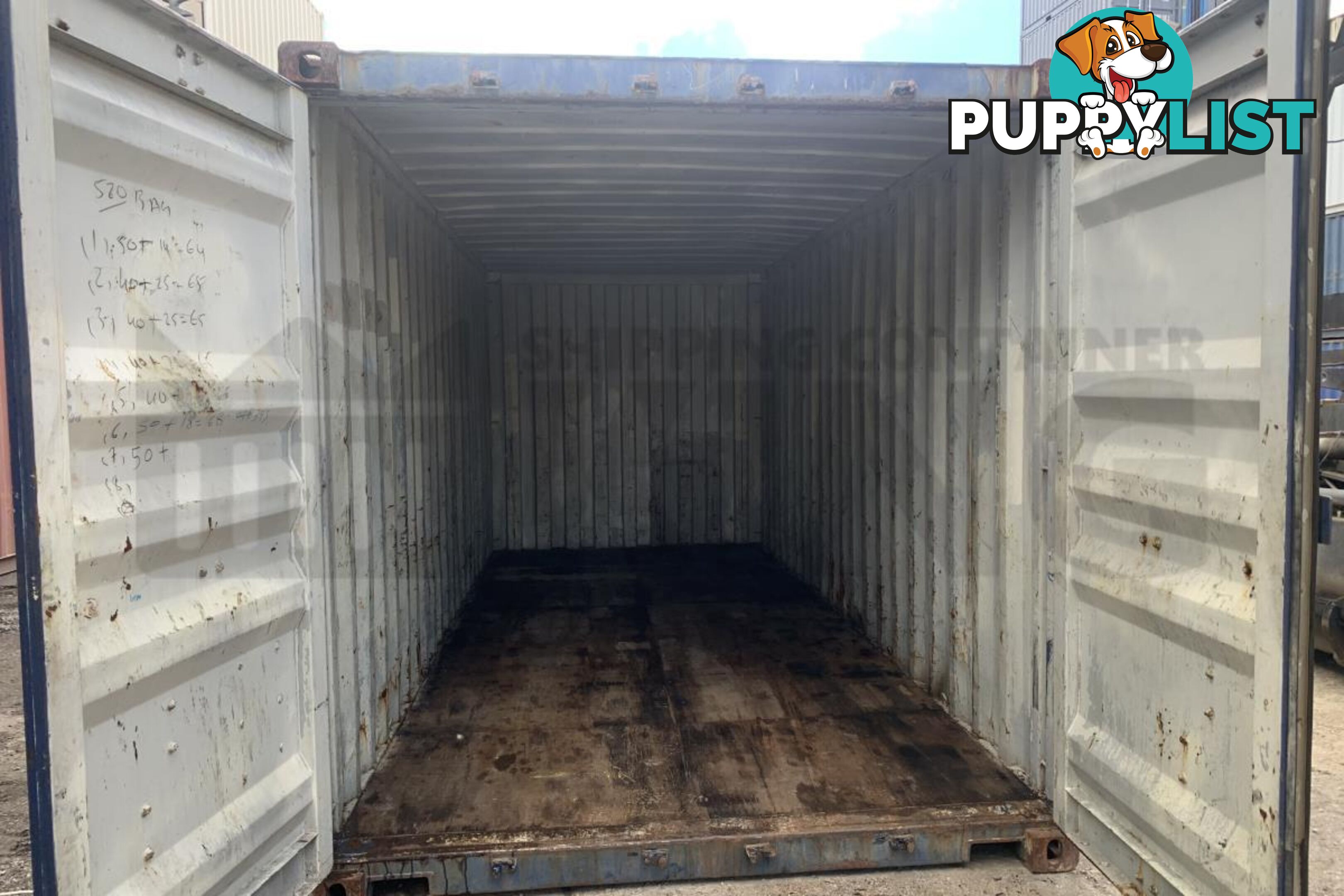 20' STANDARD HEIGHT SHIPPING CONTAINER - in Brisbane