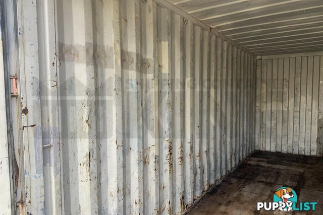 20' STANDARD HEIGHT SHIPPING CONTAINER - in Brisbane