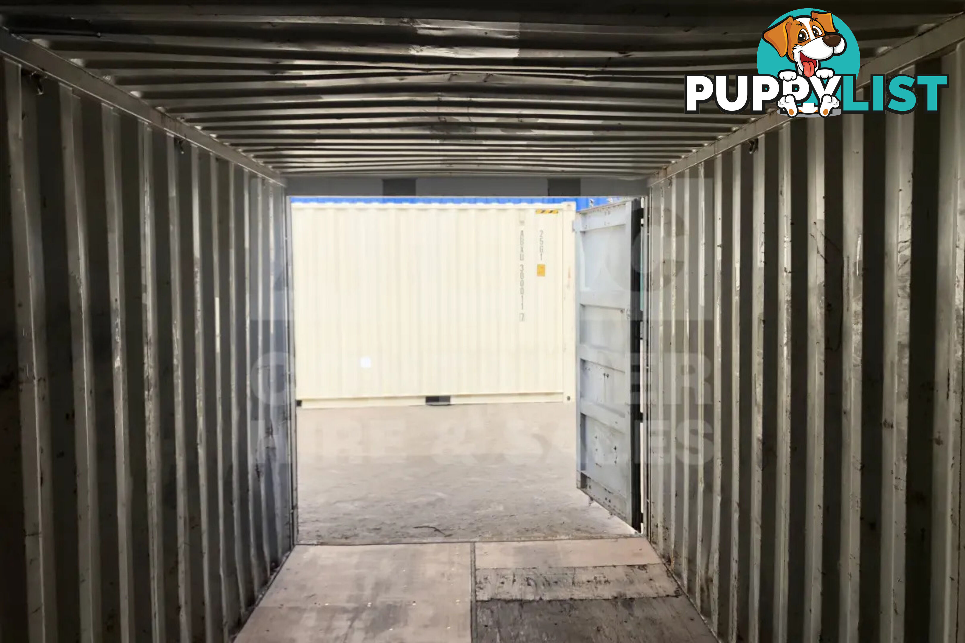 20' STANDARD HEIGHT SHIPPING CONTAINER - in Brisbane